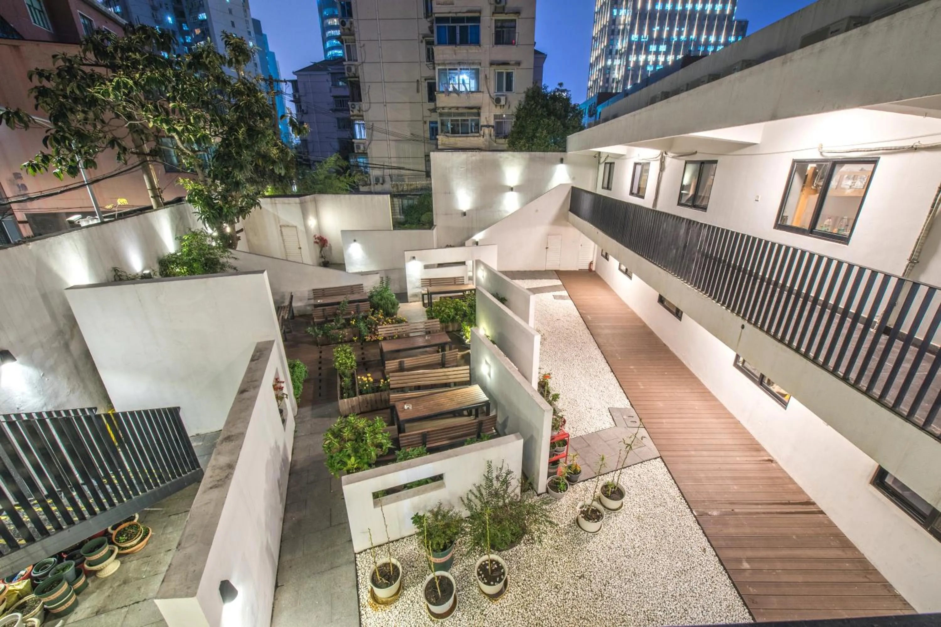 Bird's eye view in Dayin International Youth Hostel - Oriental Pearl & Lujiazui