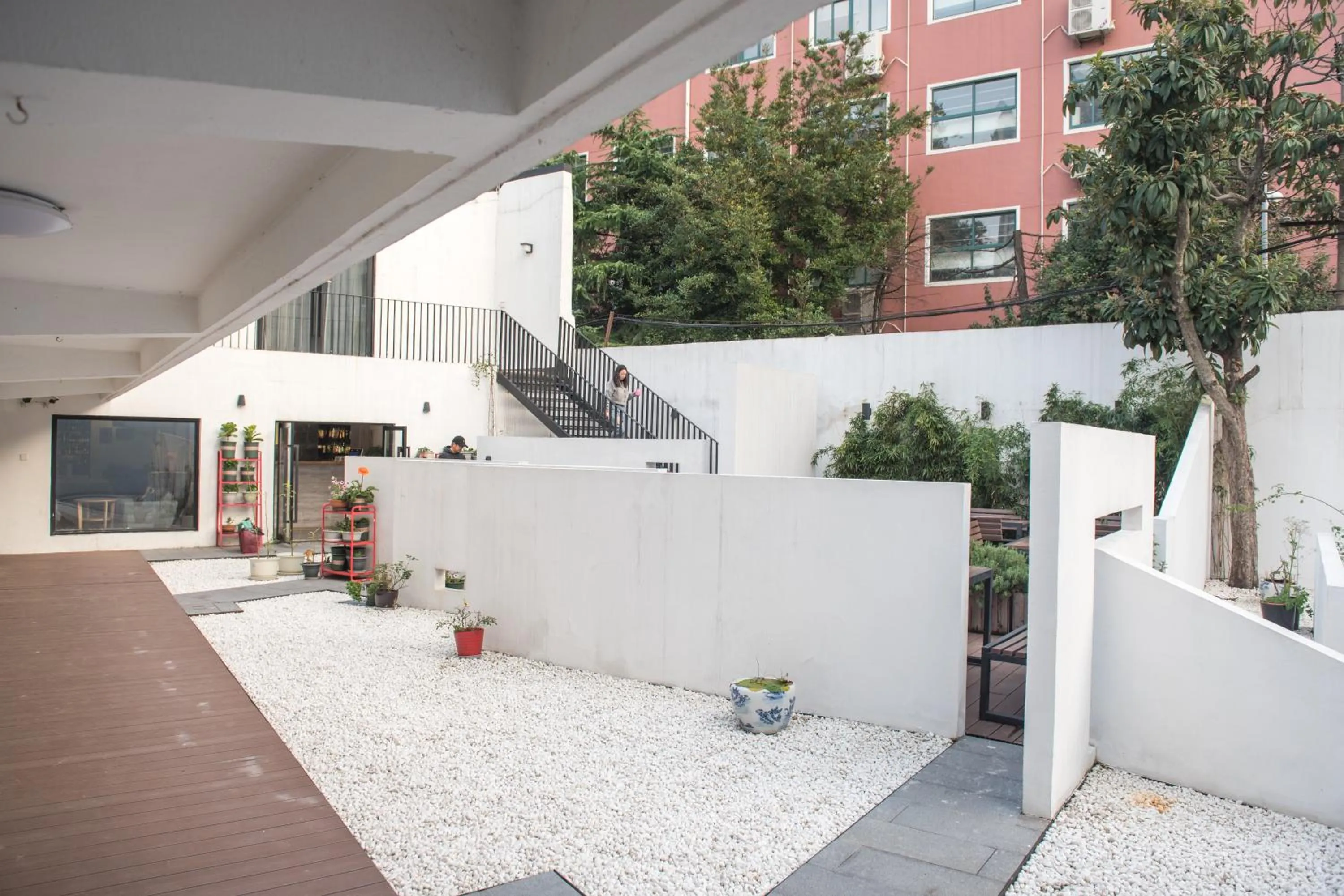 Facade/entrance in Dayin International Youth Hostel - Oriental Pearl & Lujiazui