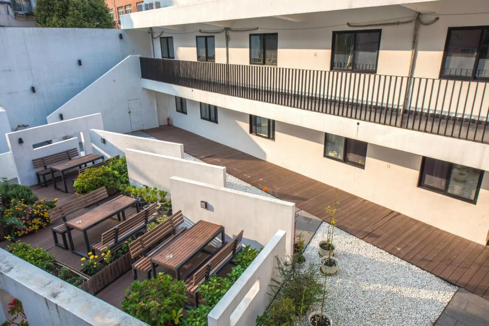 Balcony/Terrace in Dayin International Youth Hostel - Oriental Pearl & Lujiazui