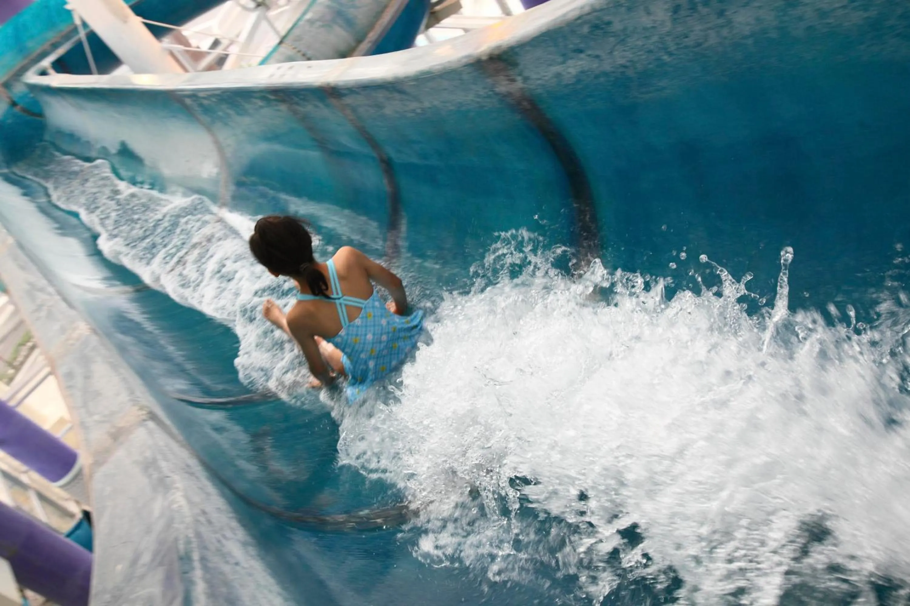 Swimming pool in Sagayamato Onsen Hotel Amandi