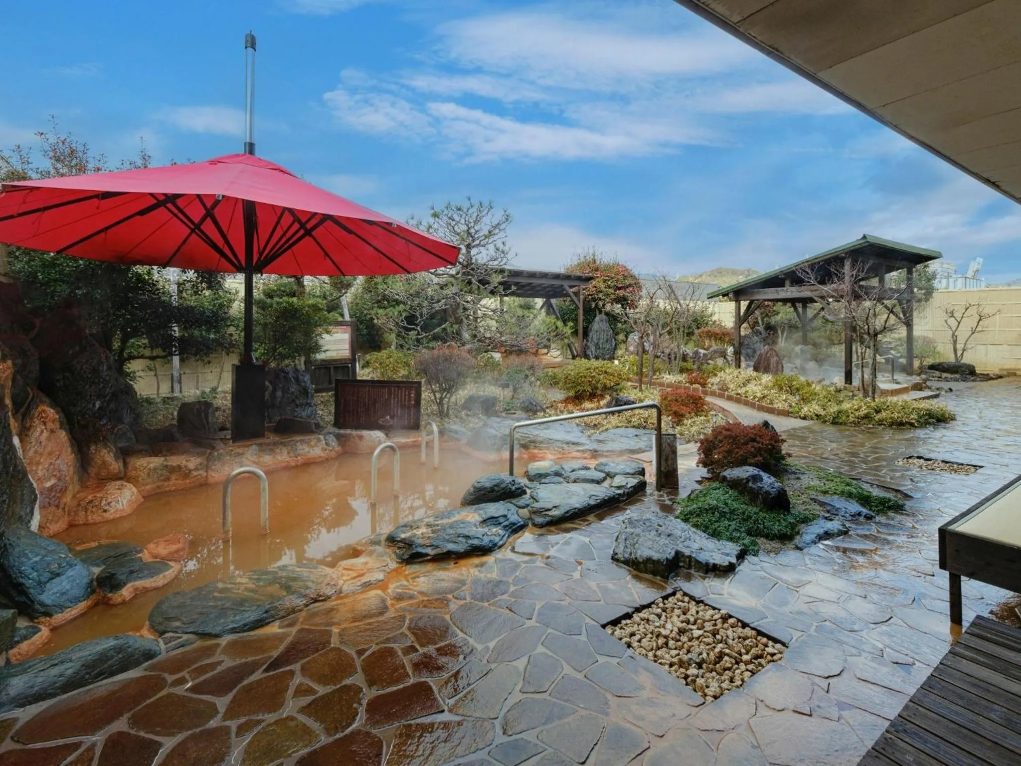 Open Air Bath in Sagayamato Onsen Hotel Amandi