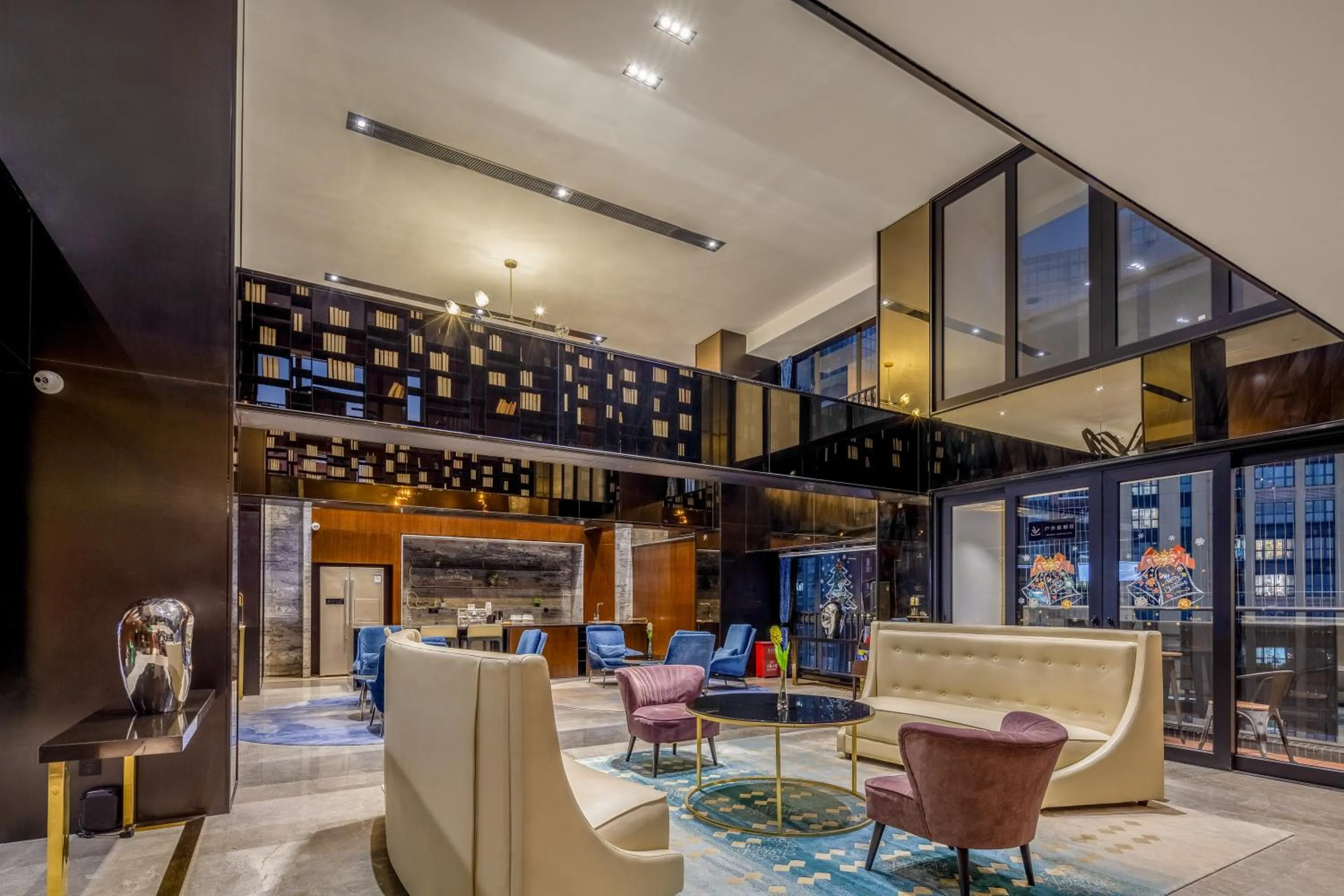 Seating area in Zhonghao International Hotel