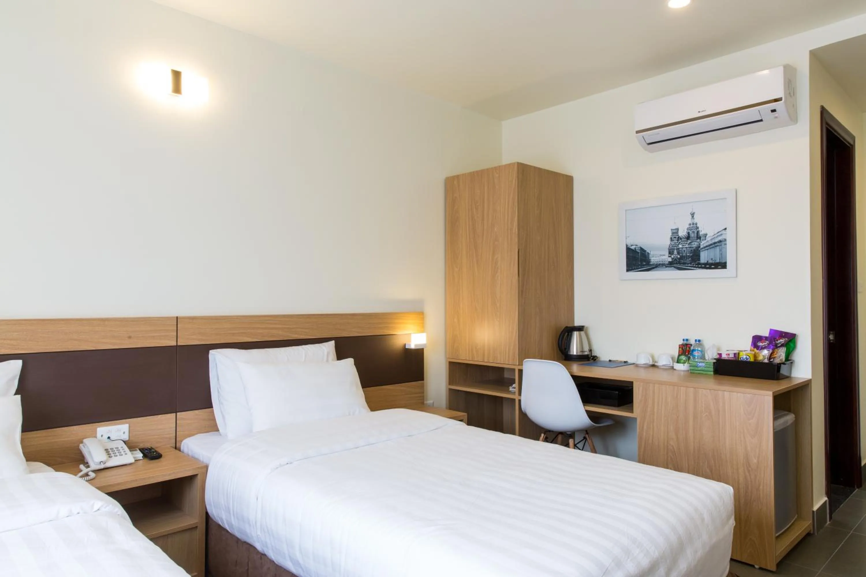 Bedroom, Bed in Punt Hotel