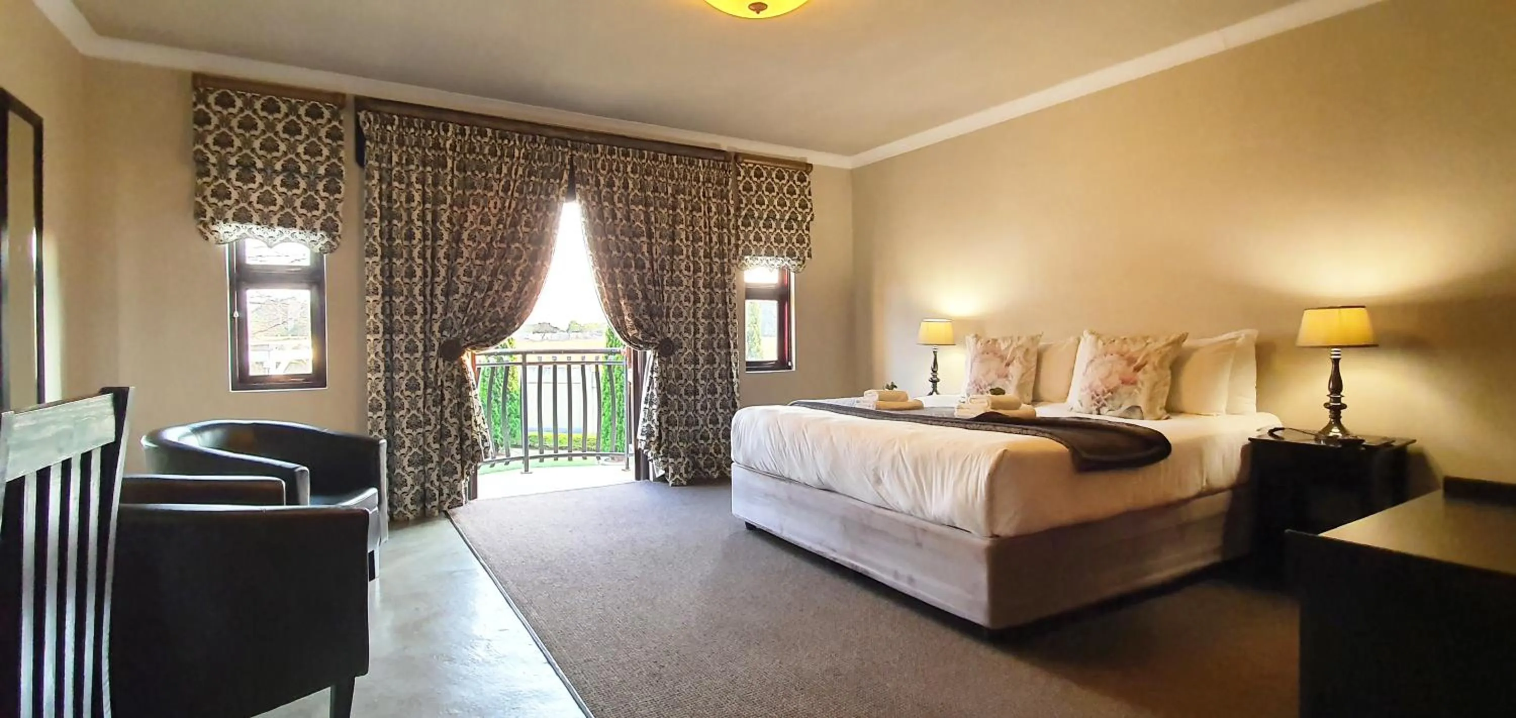 Photo of the whole room, Bed in Accolades Boutique Venue