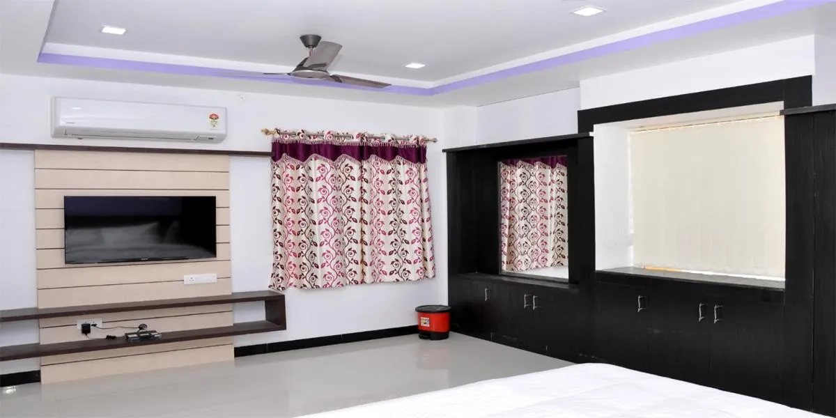 Bed in Sara Regency