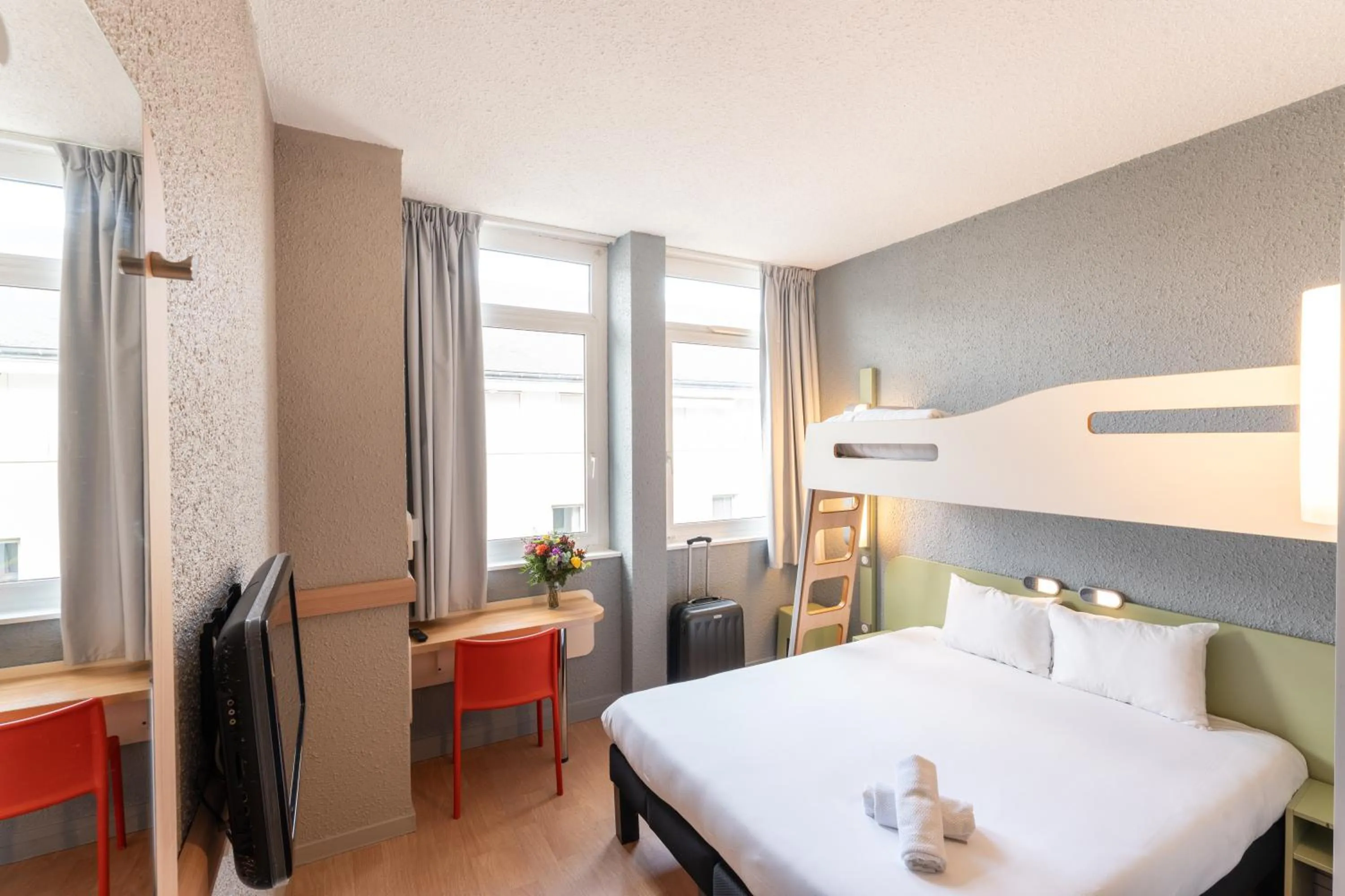 Bed in ibis budget Le Mans Centre