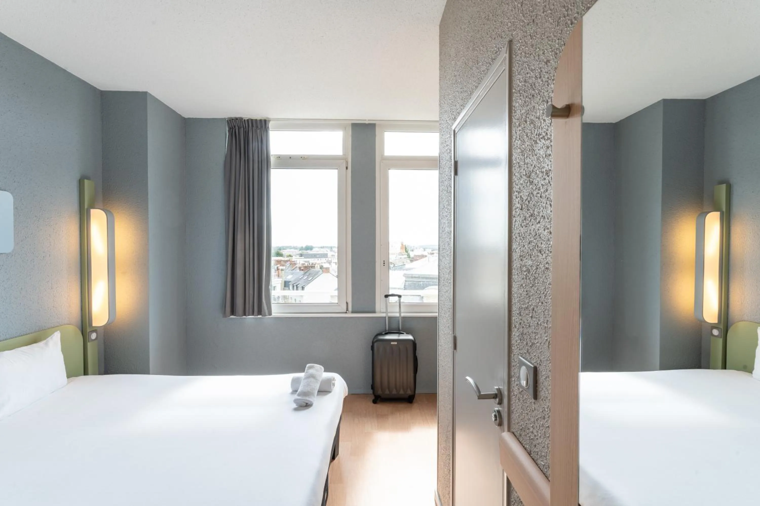 Bed in ibis budget Le Mans Centre