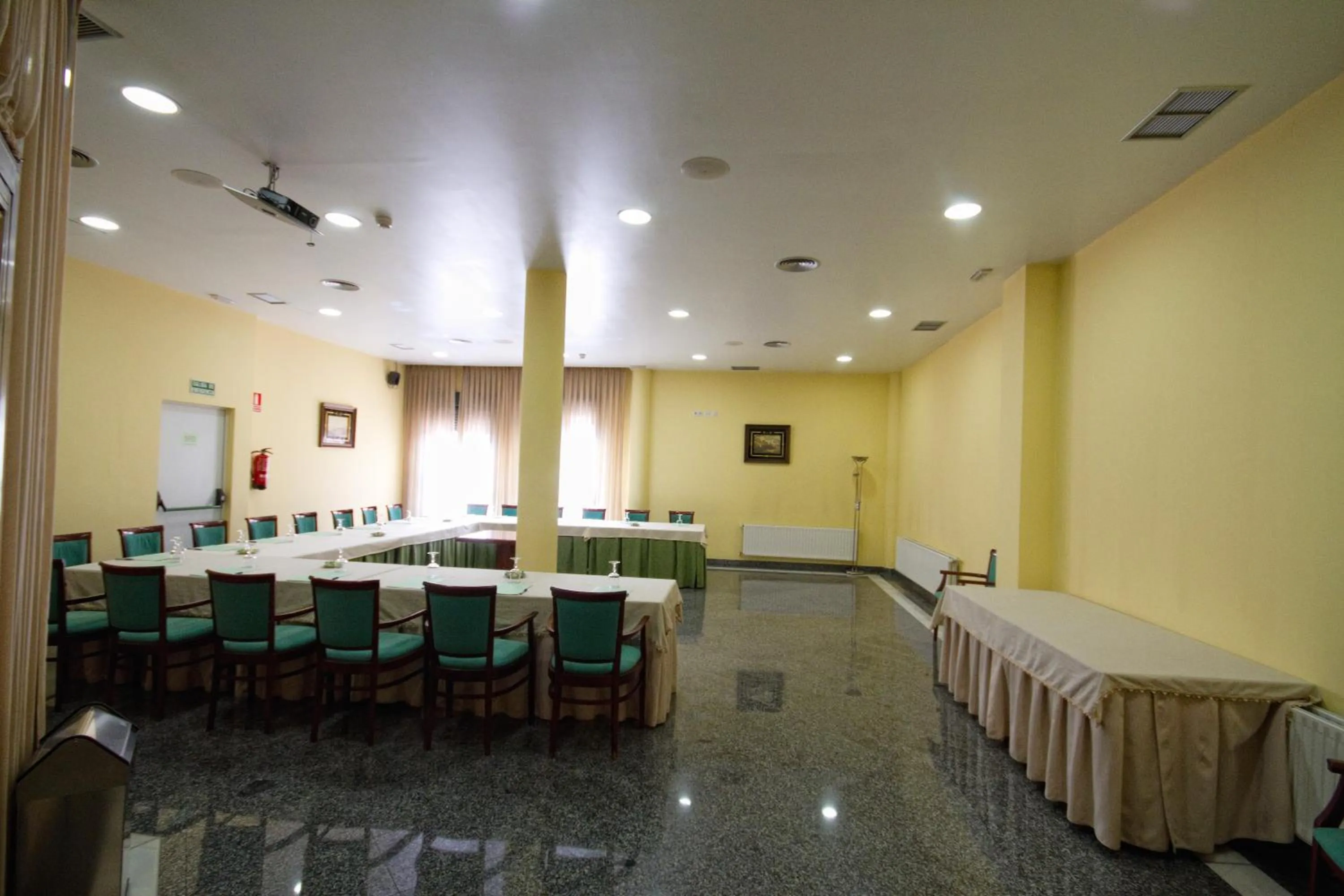 Meeting/conference room in Hotel Los 5 Pinos