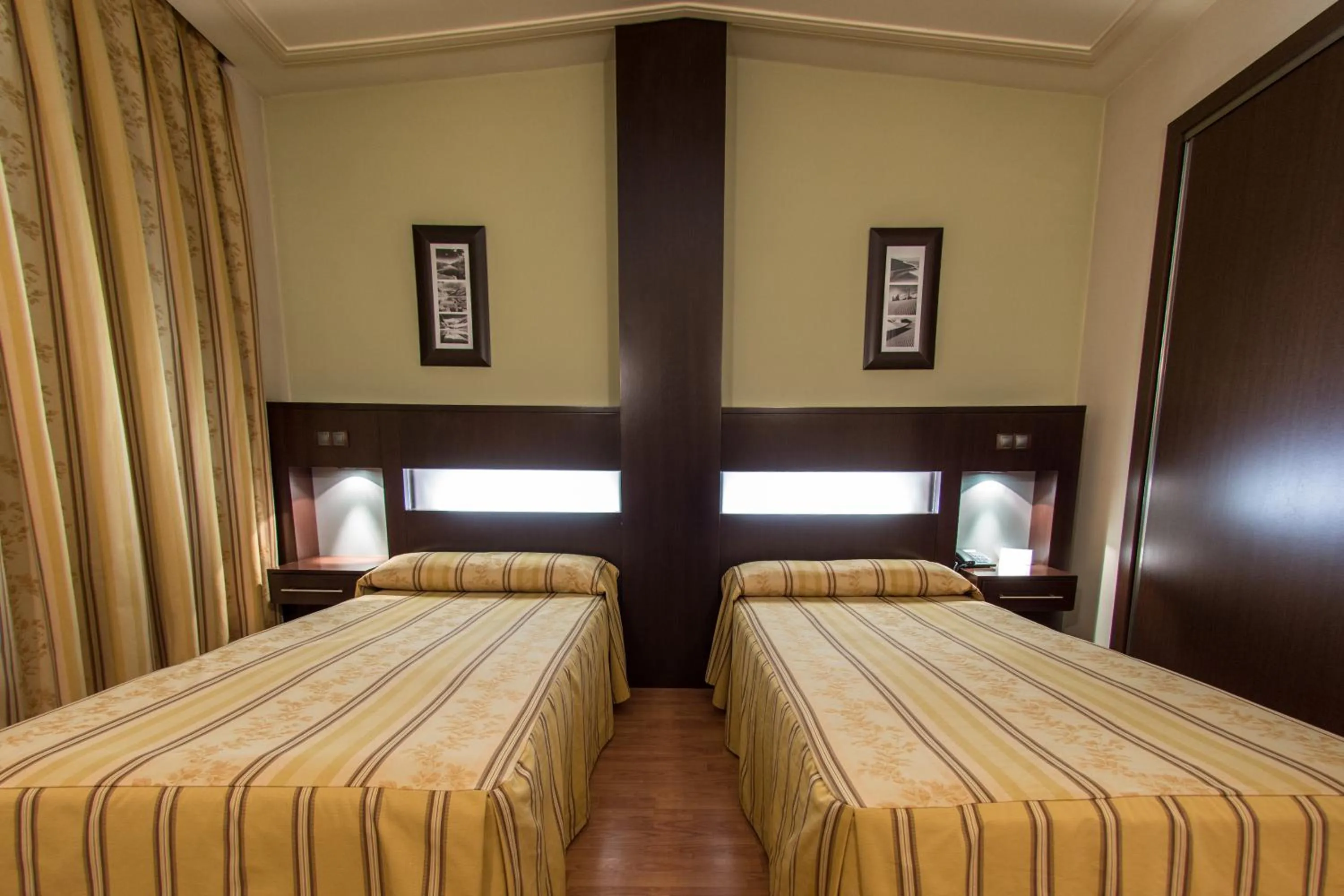 Bed in Hotel Los 5 Pinos