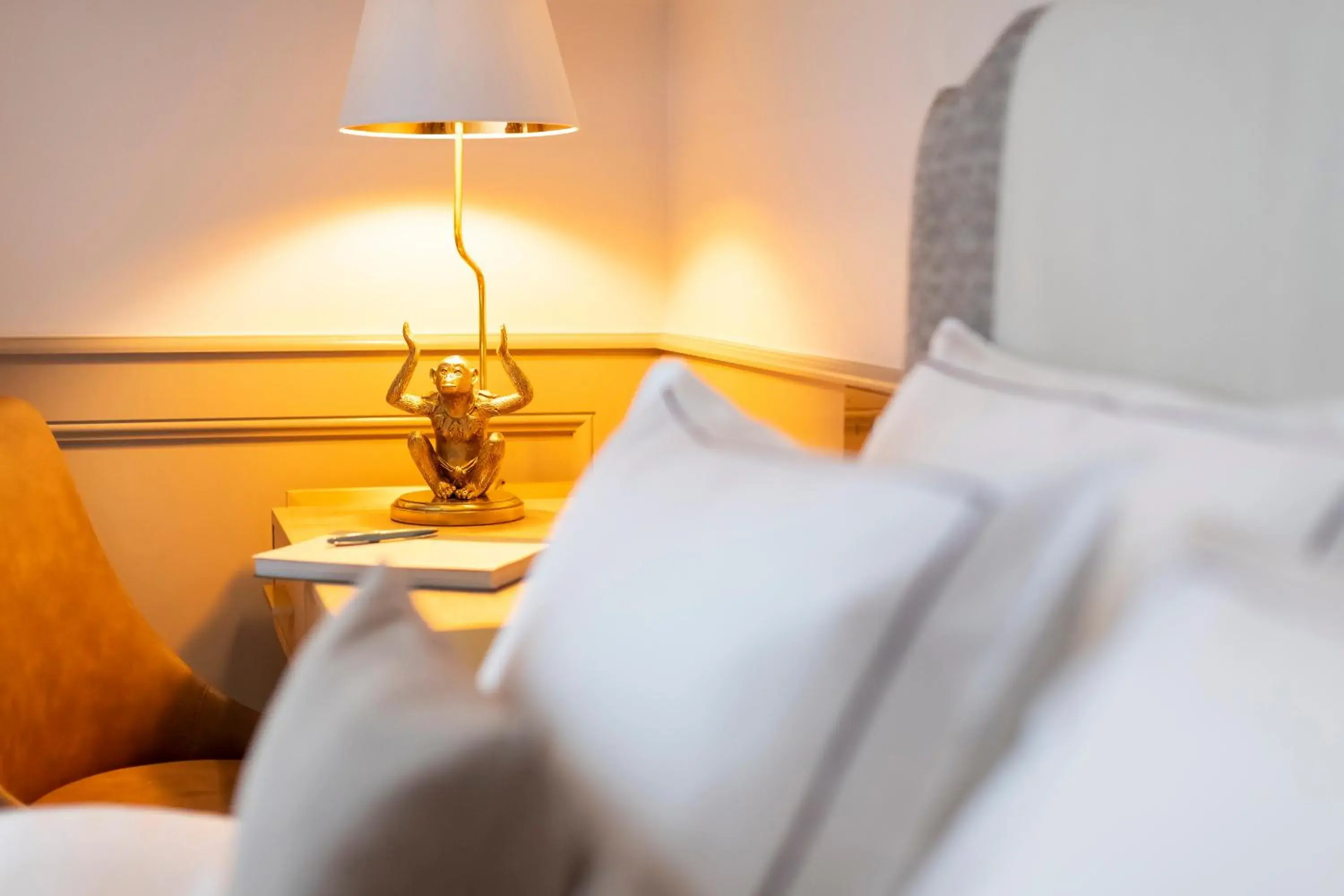 Classic Double Room with Shower and Balcony in Hôtel Longemalle Classic Double Room with Shower and Balcony in Hôtel Longemalle