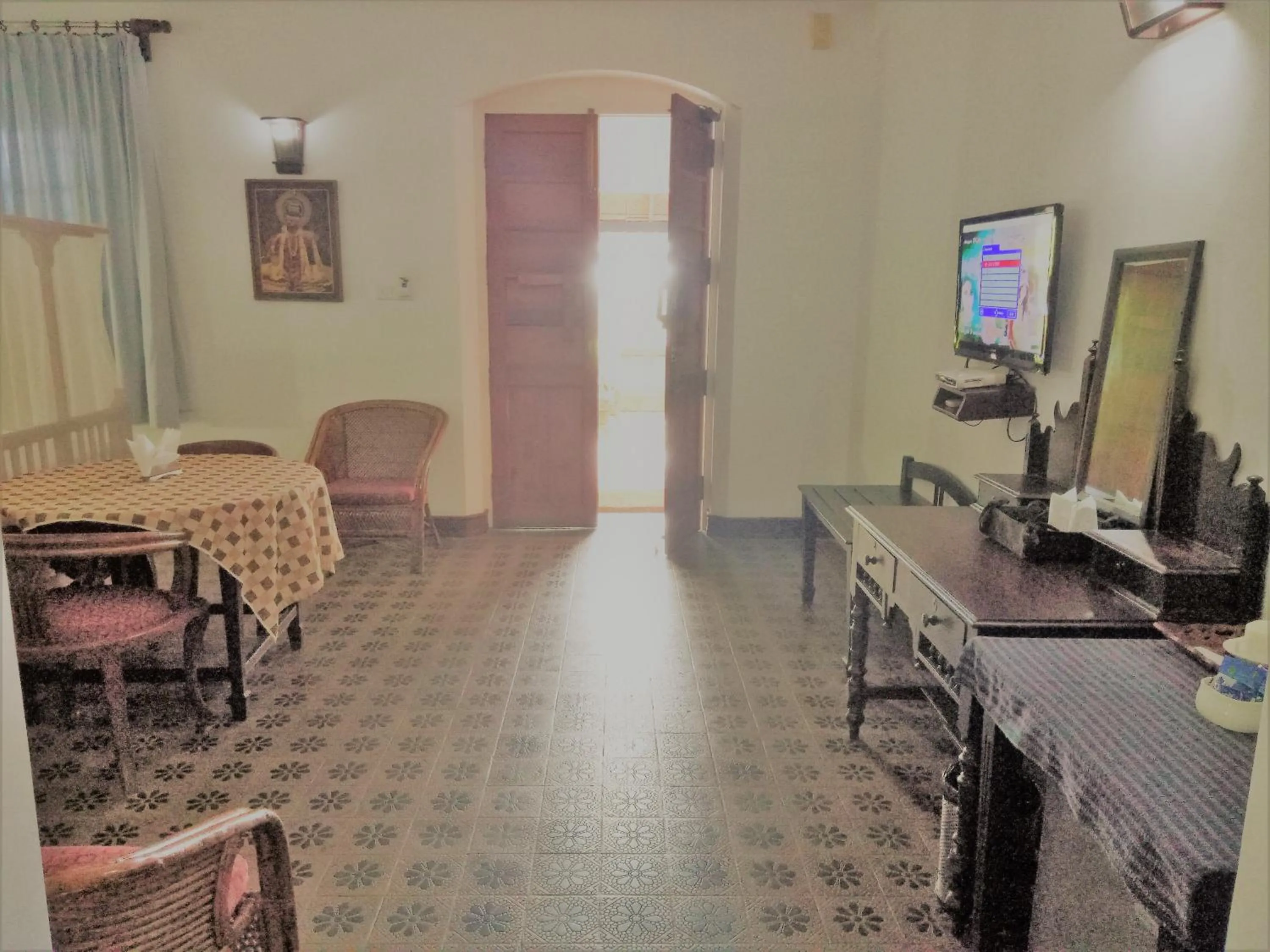 Beach Heritage Hotel