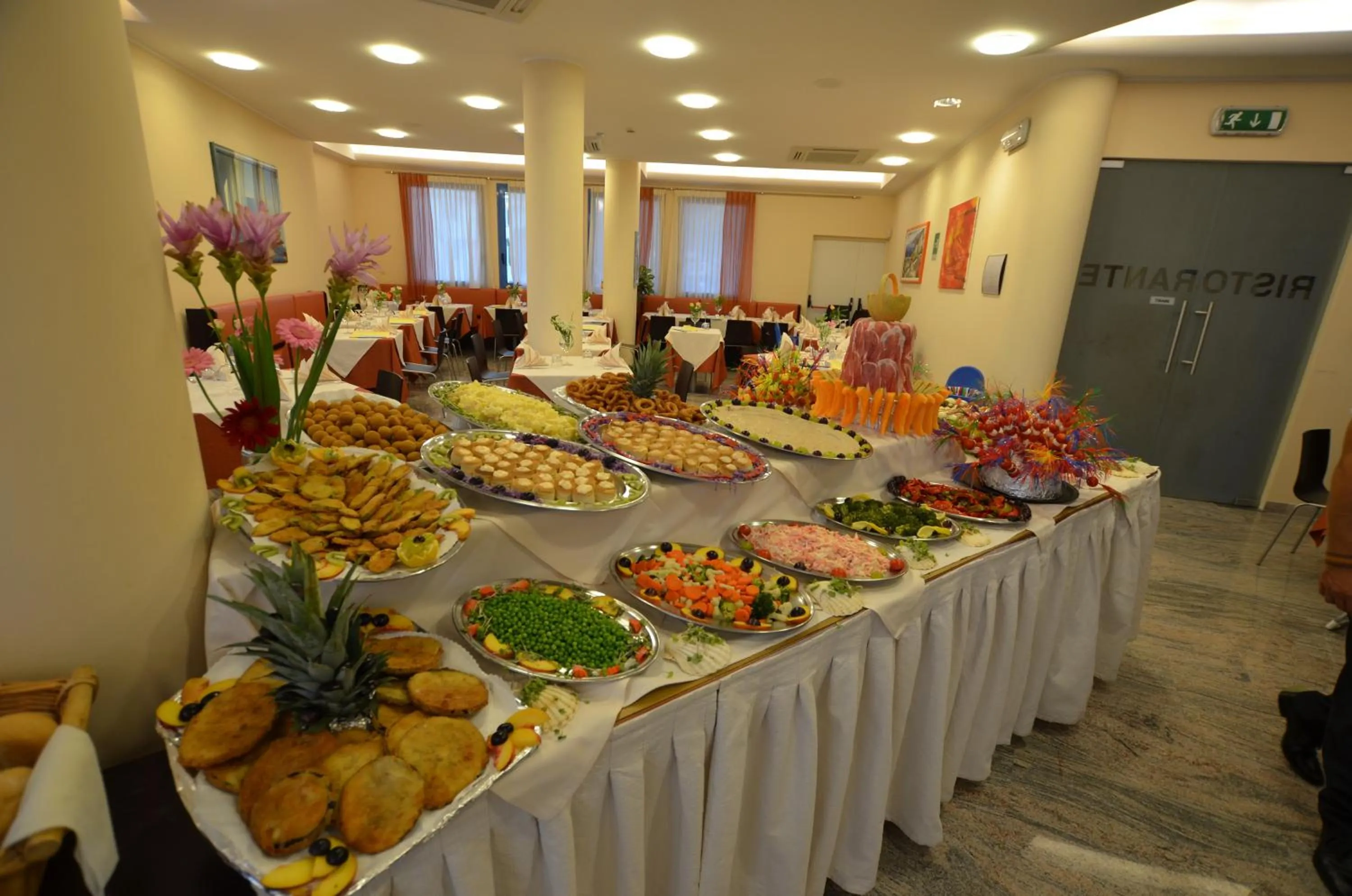 Restaurant/places to eat in Hotel Cristallo