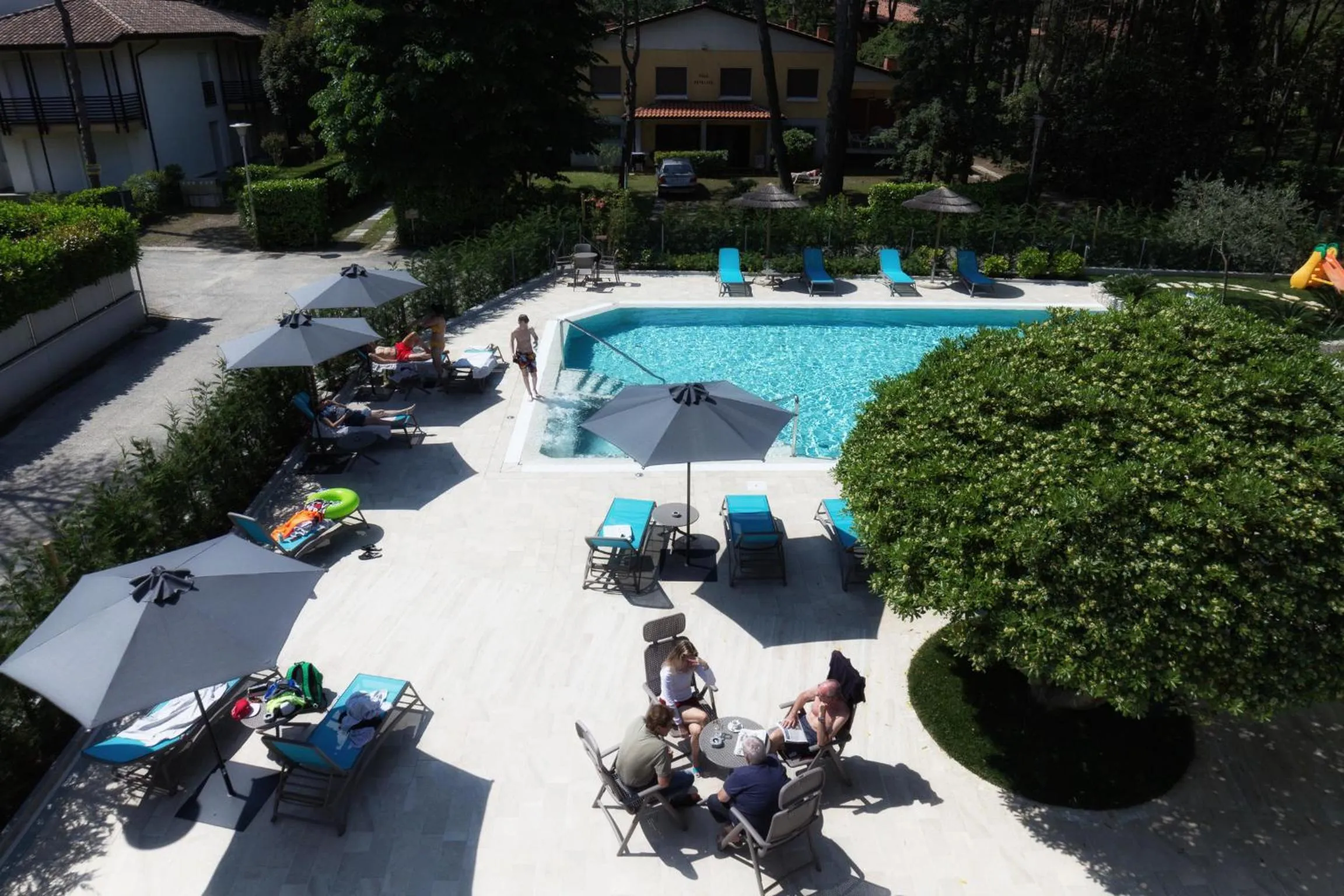 Swimming pool in Hotel Arizona