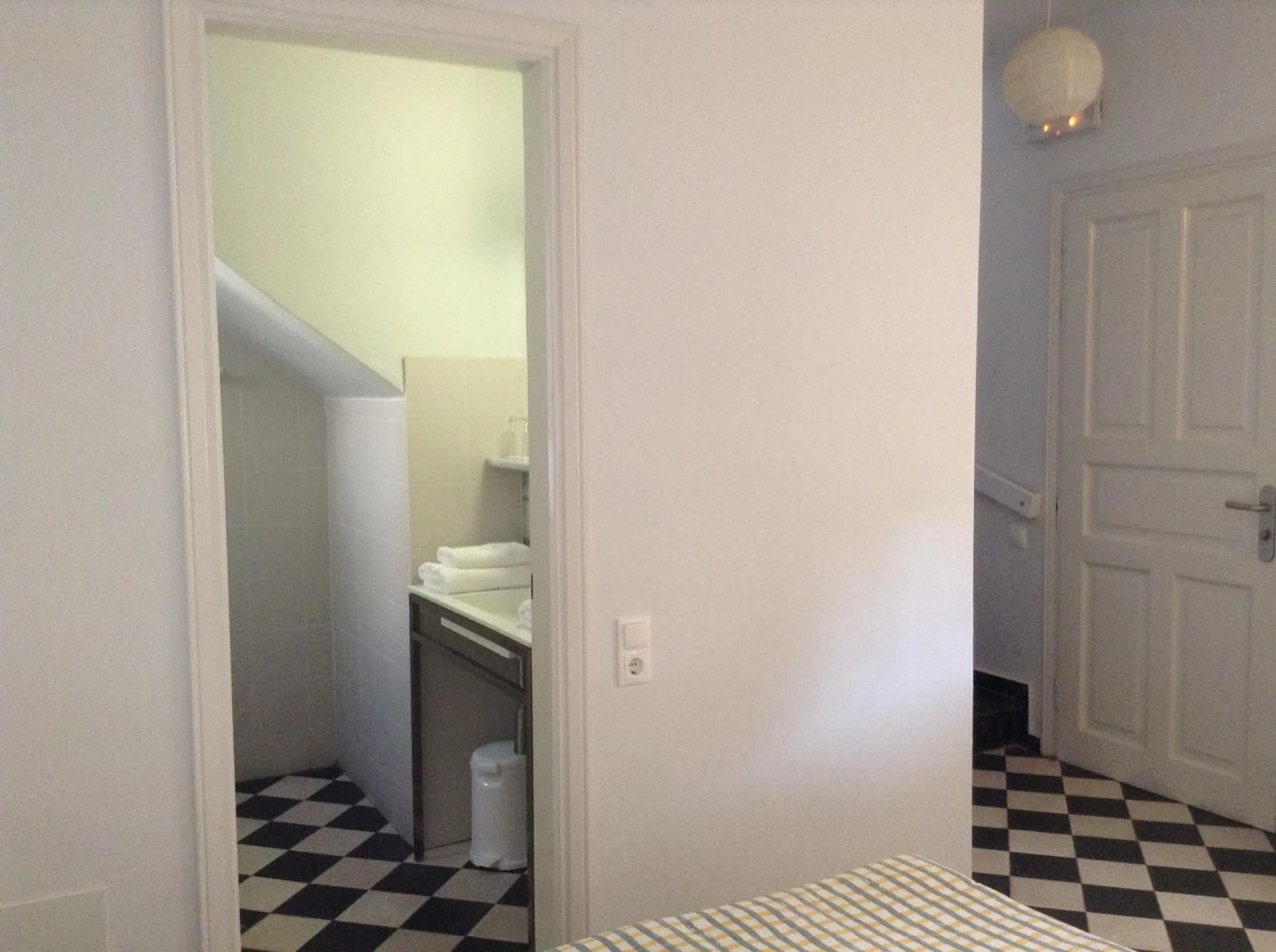 Bathroom in Rose Bay Hotel