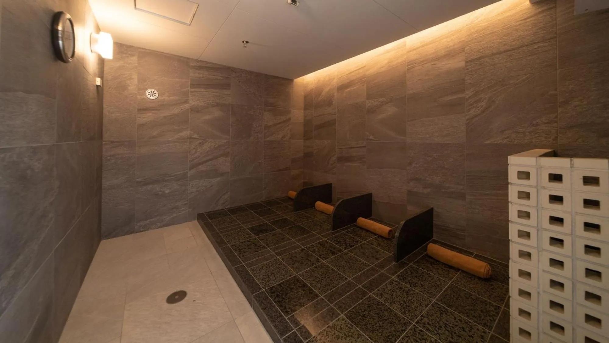 Sauna in Karatsu Seaside Hotel