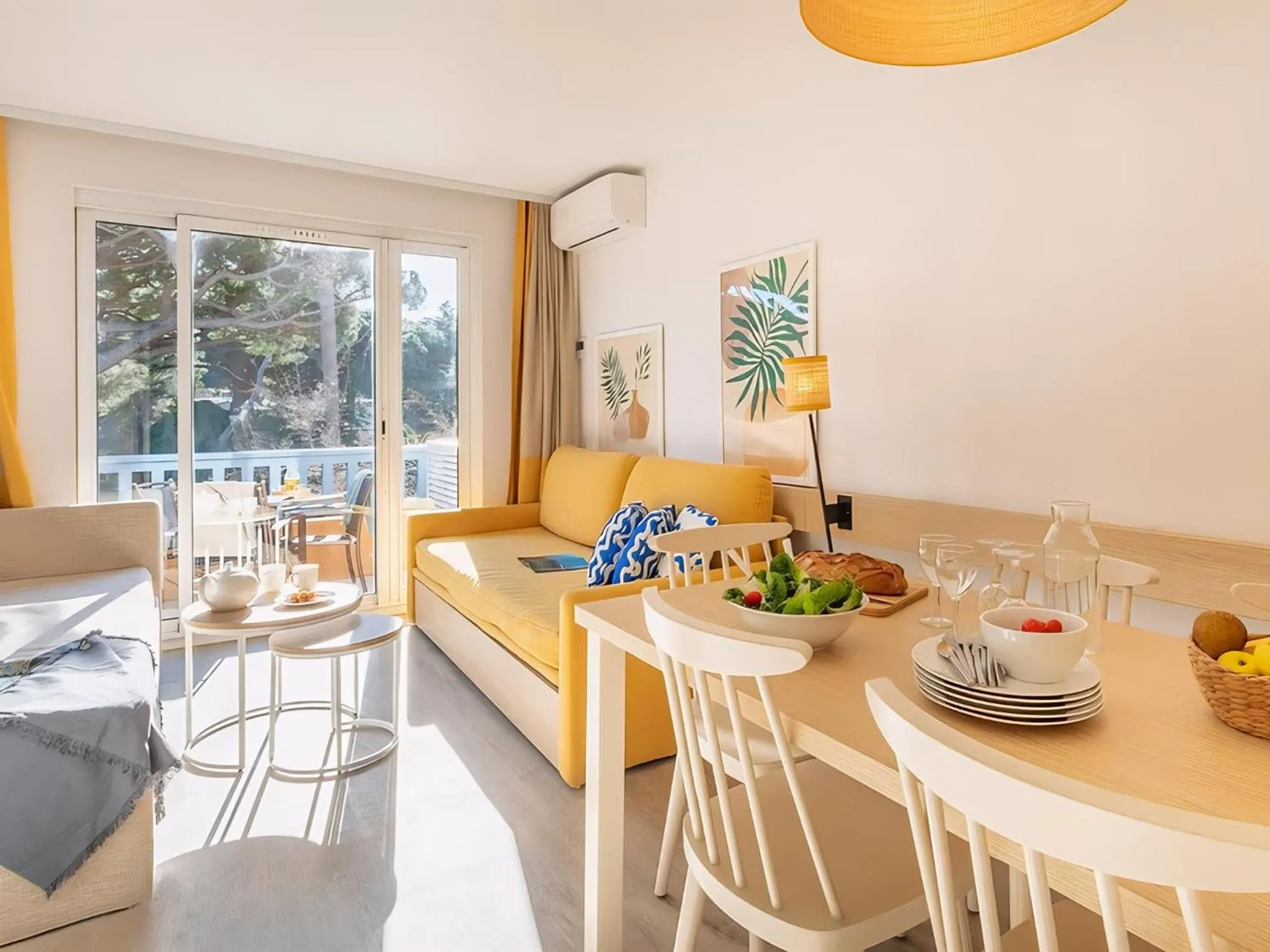 Kitchen or kitchenette in Résidence Pierre & Vacances La Pinède