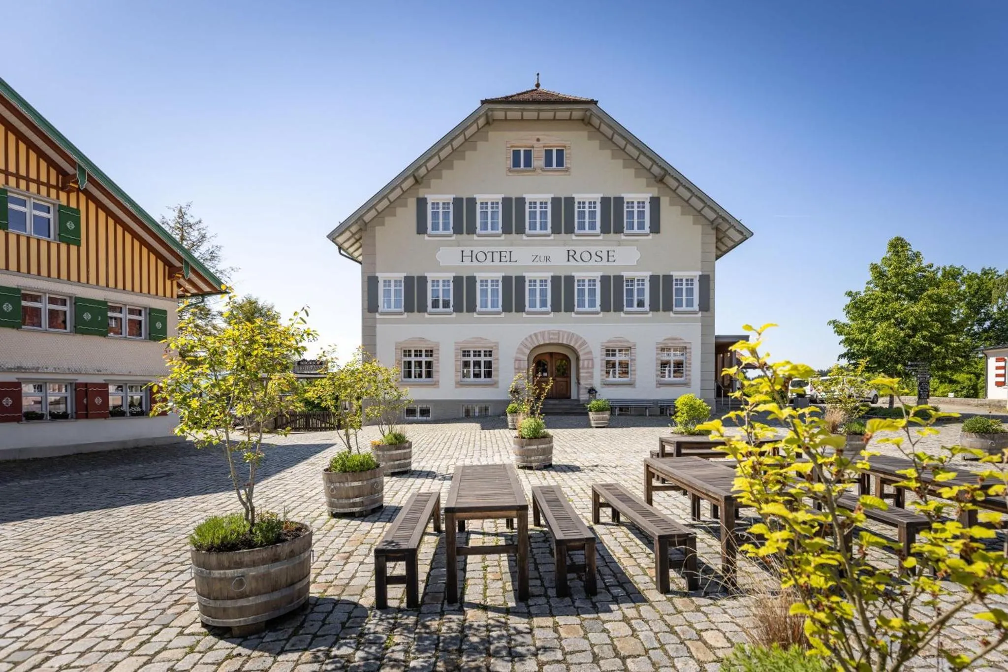 Property building in Hotel zur Rose