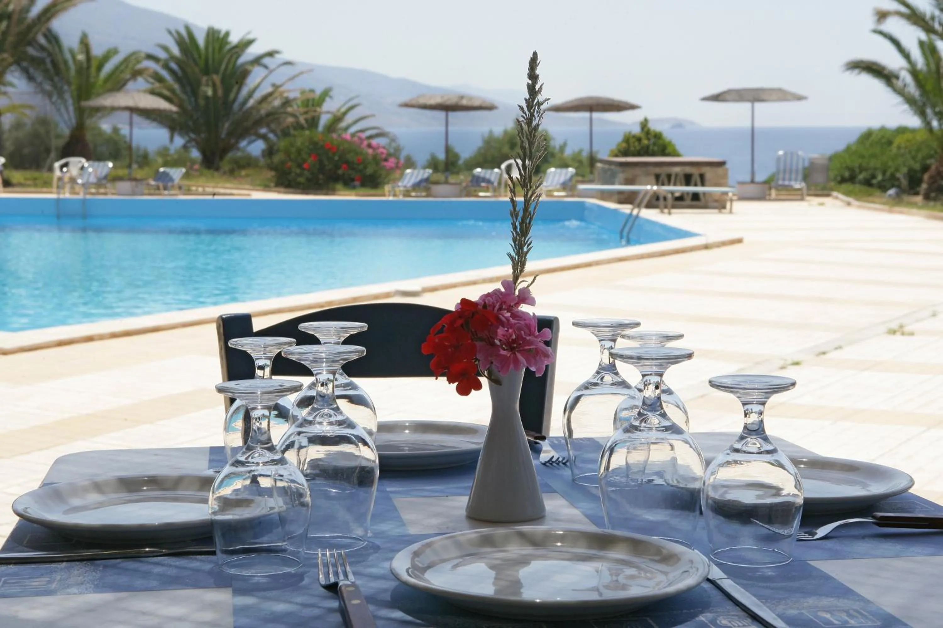 Restaurant/places to eat in Andros Holiday Hotel