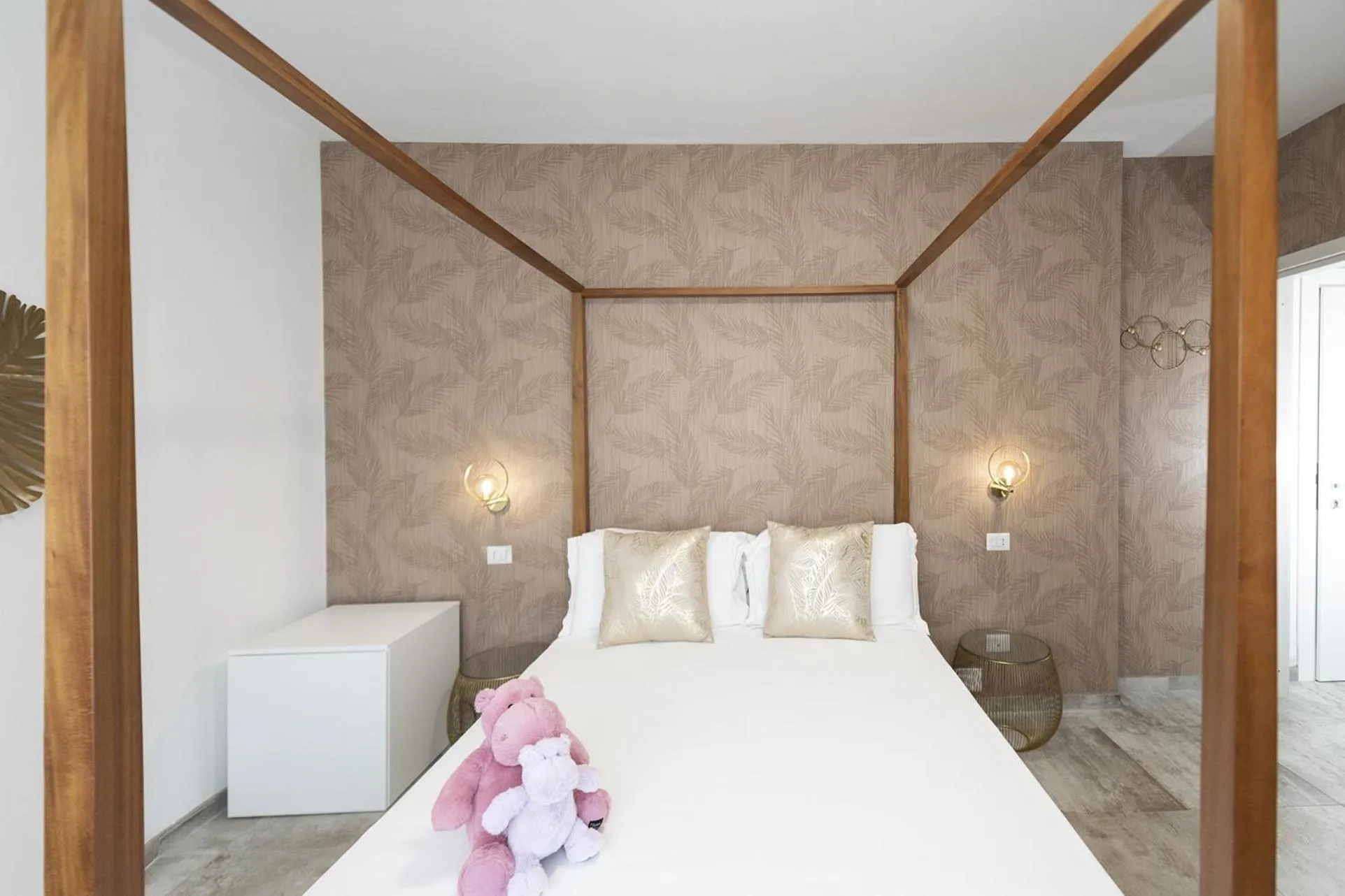 Bedroom, Bed in Hotel Brennero