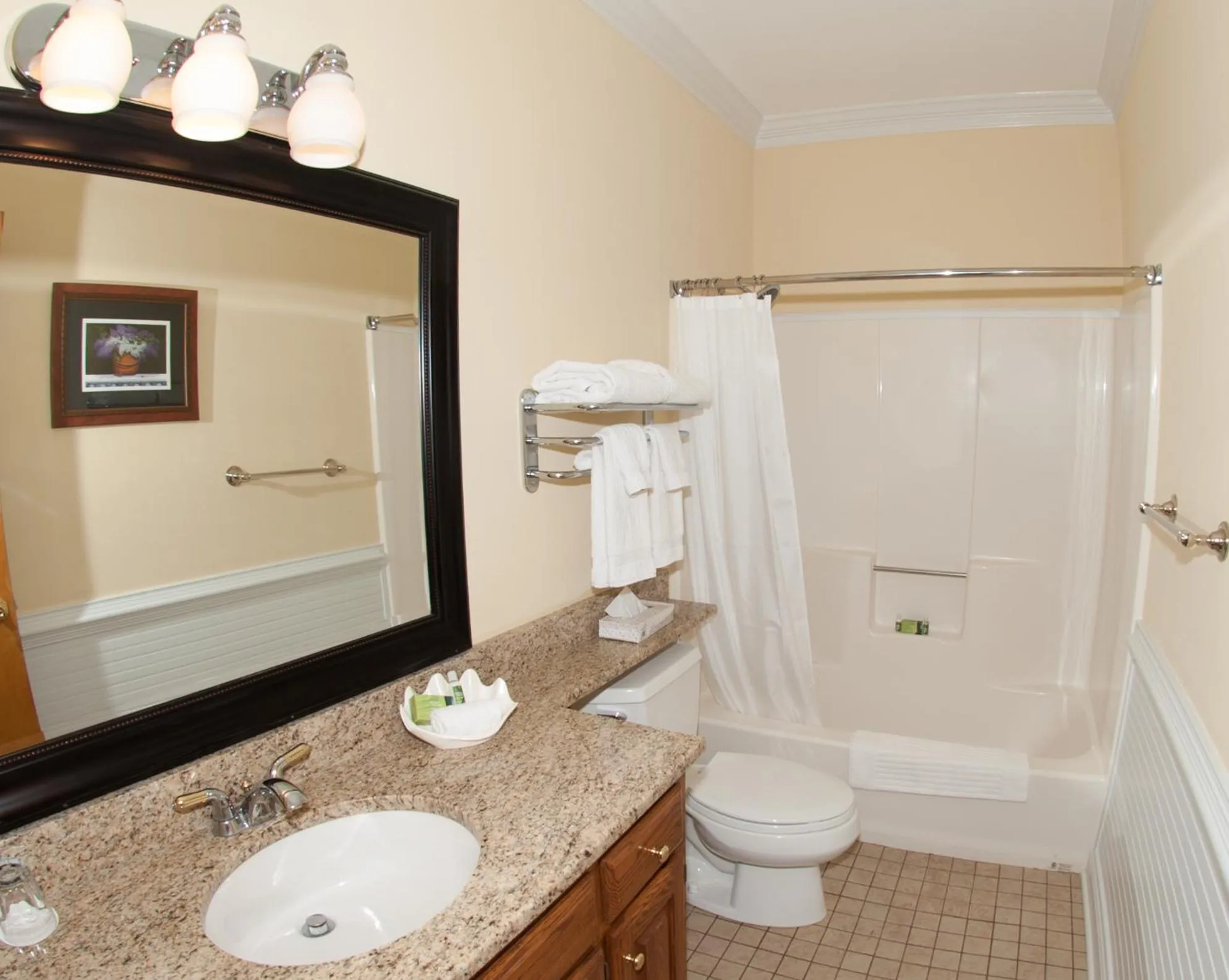 Shower in Smithfield Station