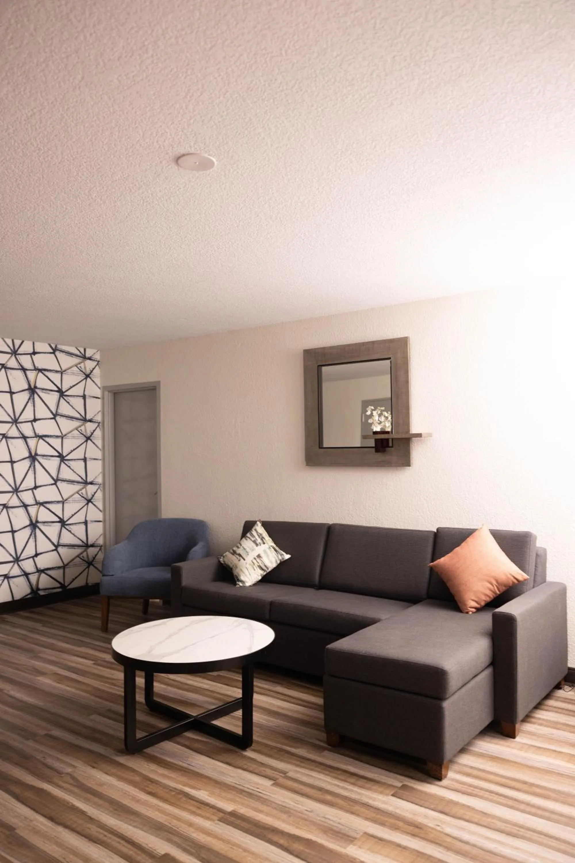 Quality Inn & Suites Lake Havasu City