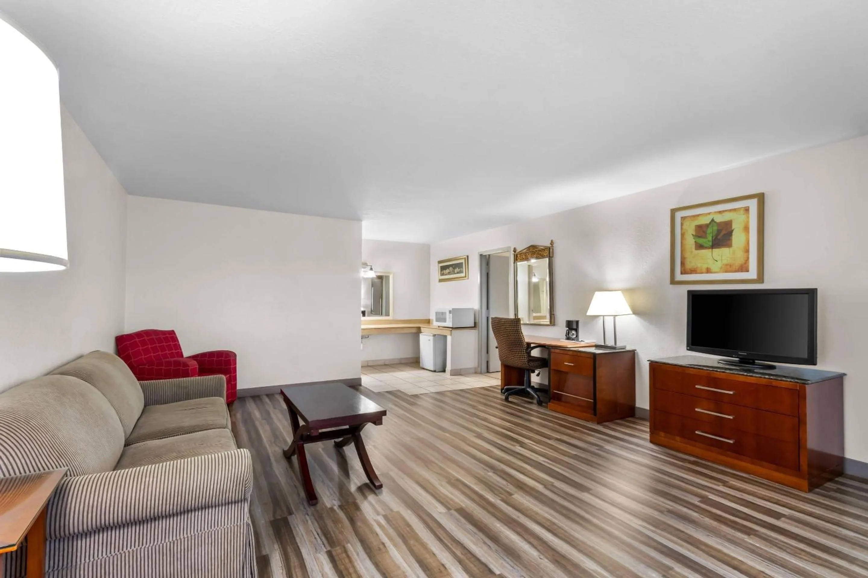 Bedroom in Quality Inn & Suites Lake Havasu City