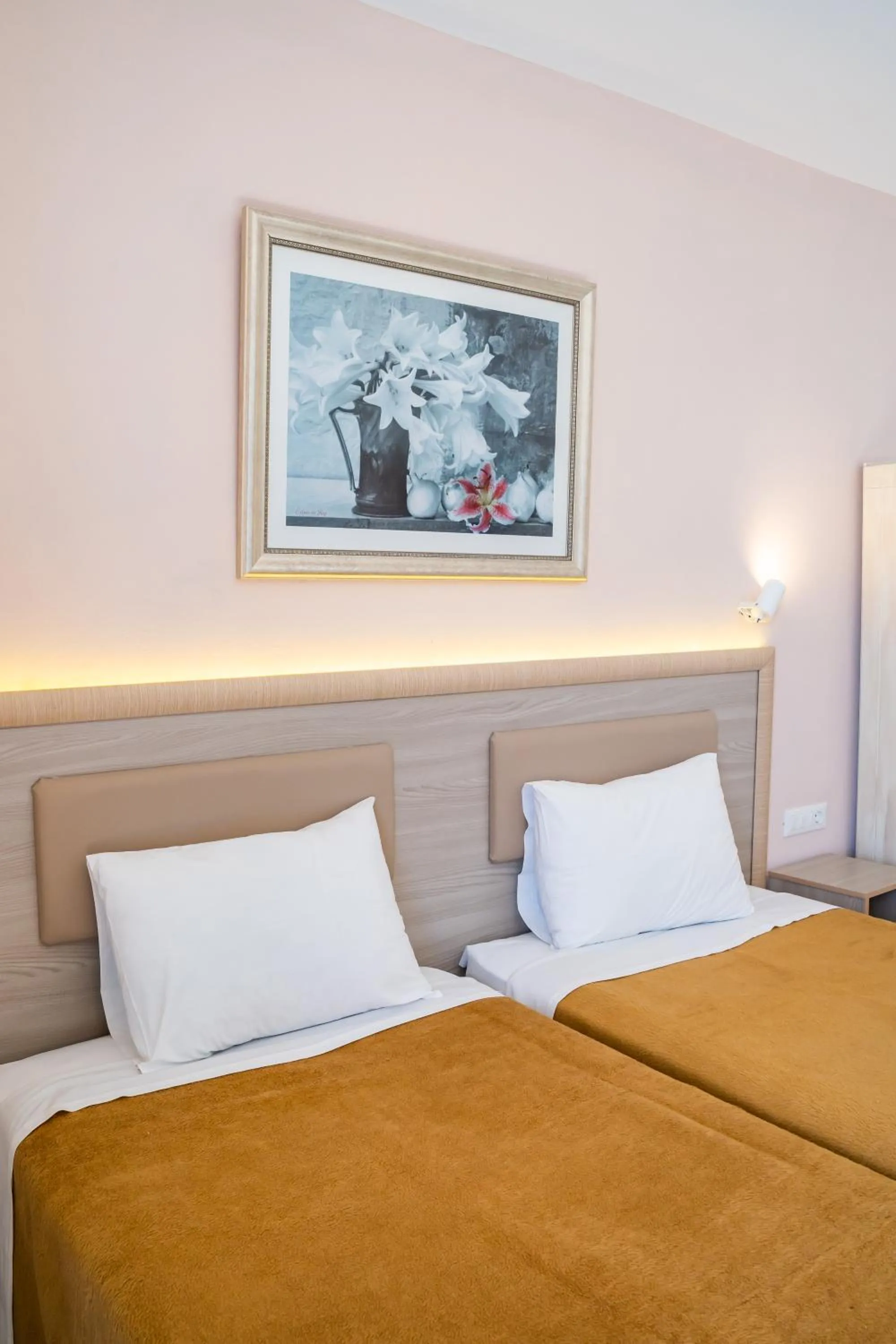 Bed in Arhontiko Hotel