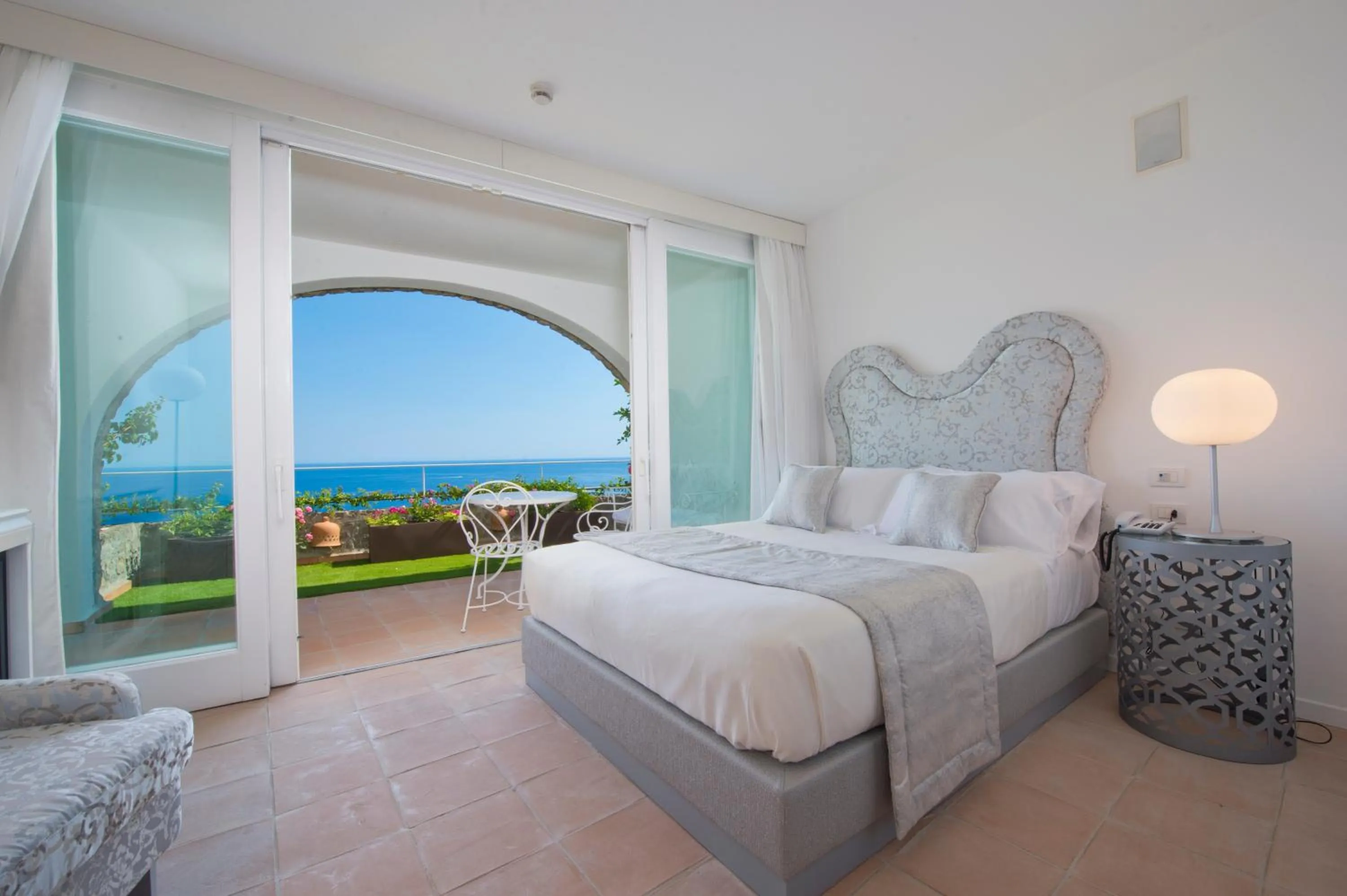 Bedroom, Bed in Hotel Piccolo Sant'Andrea