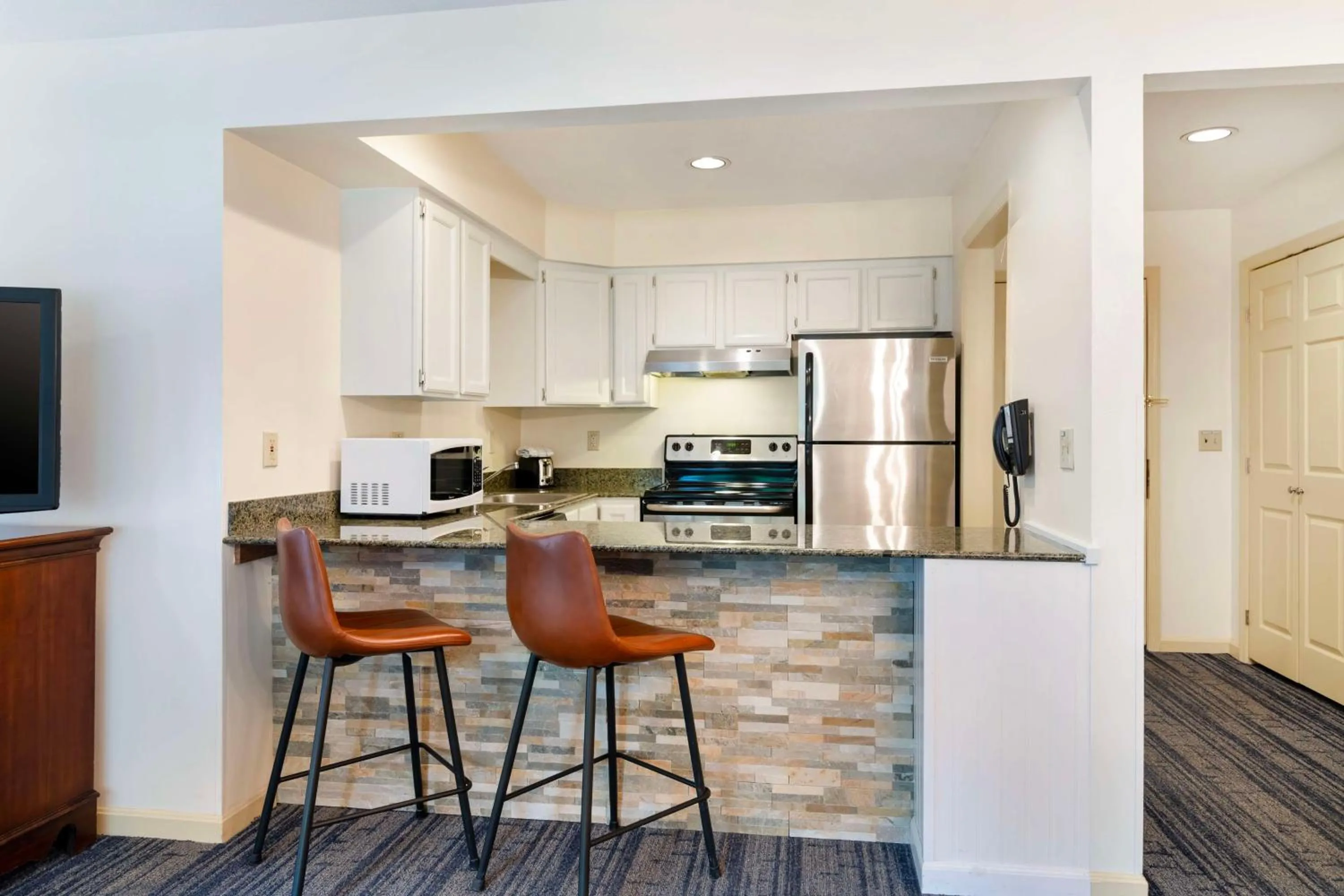 Bedroom in Best Western Inn & Suites Rutland-Killington