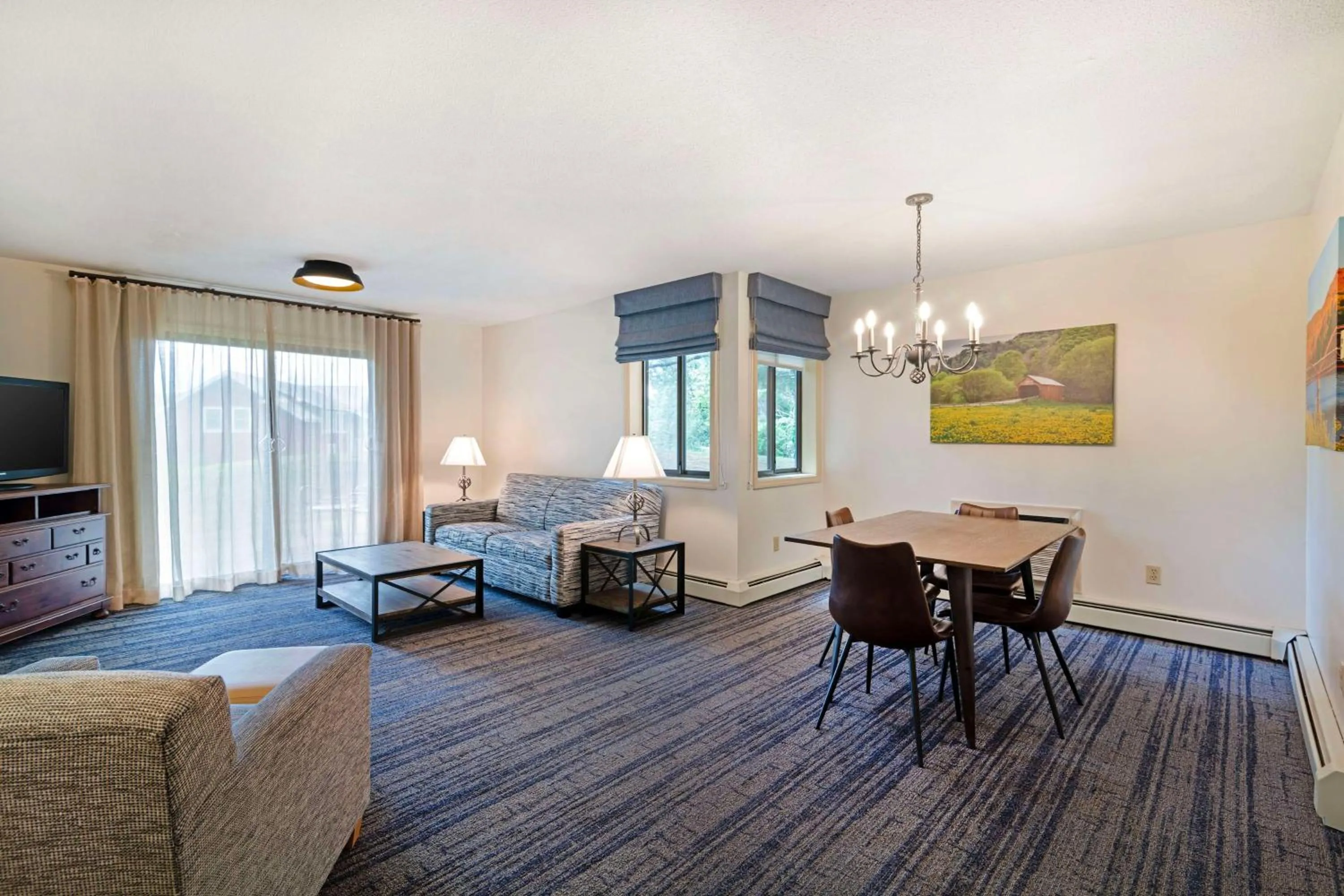 Bedroom in Best Western Inn & Suites Rutland-Killington