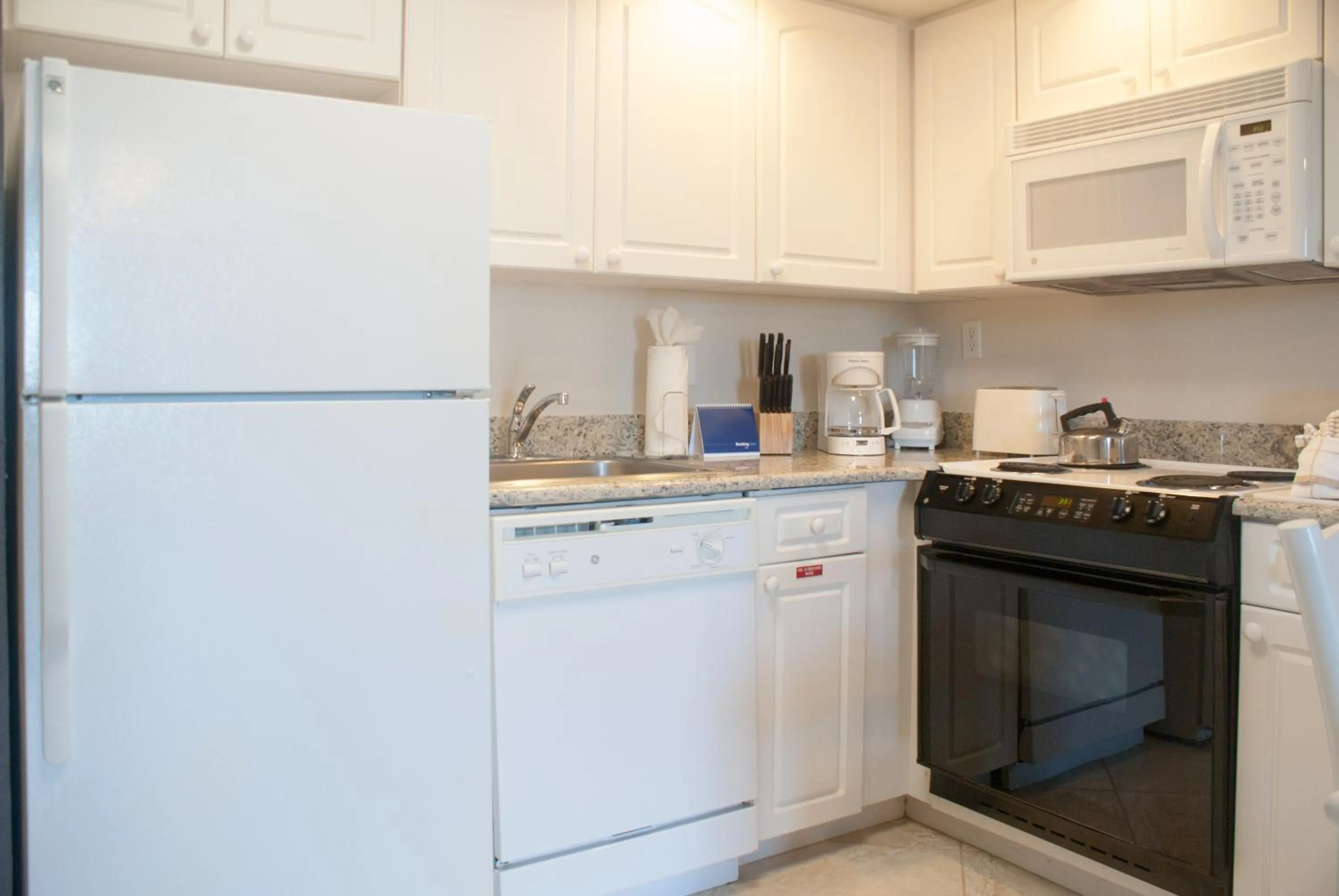 Kitchen or kitchenette in Grand Lake & Lifetime of Vacations Resorts