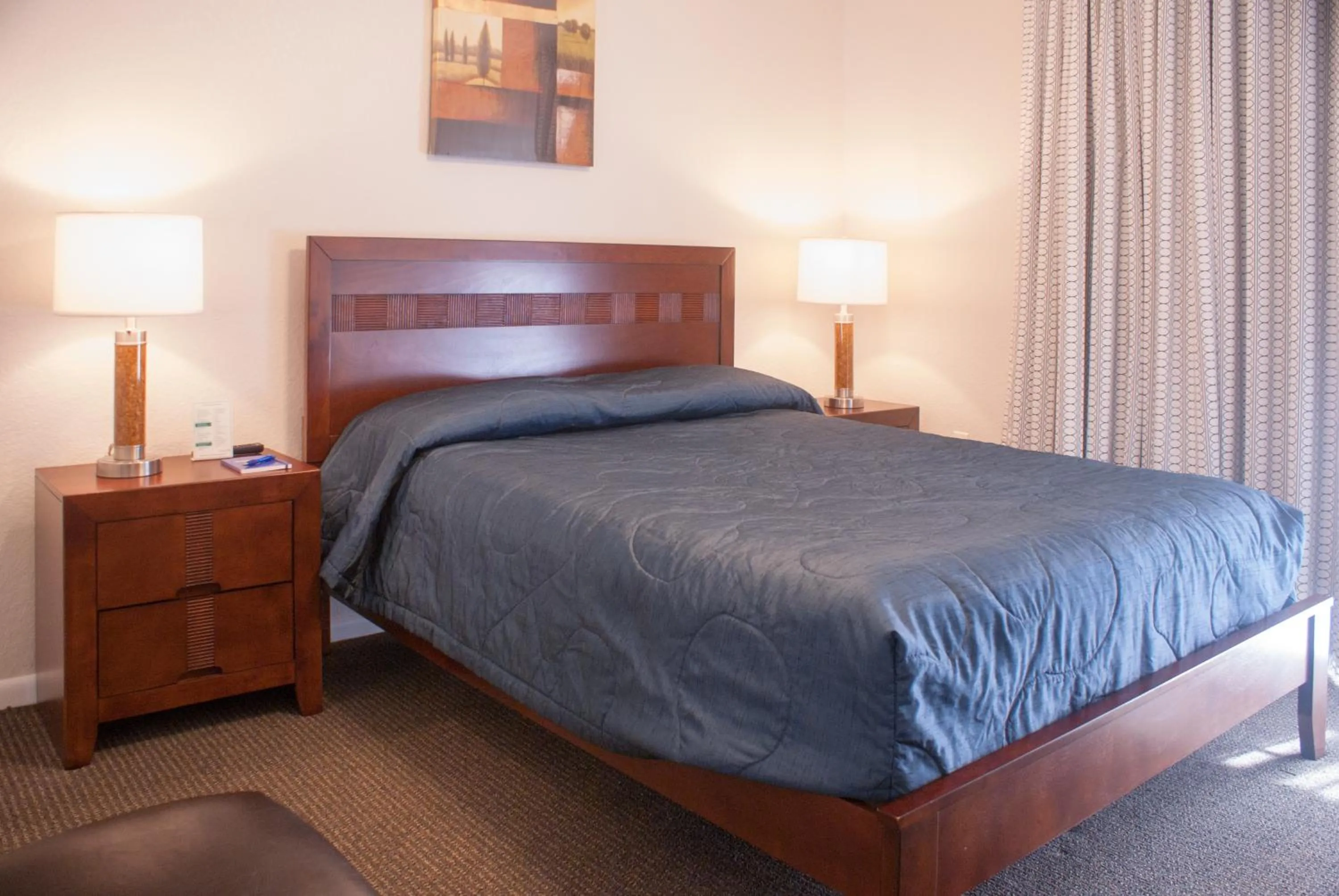 Bed in Grand Lake & Lifetime of Vacations Resorts