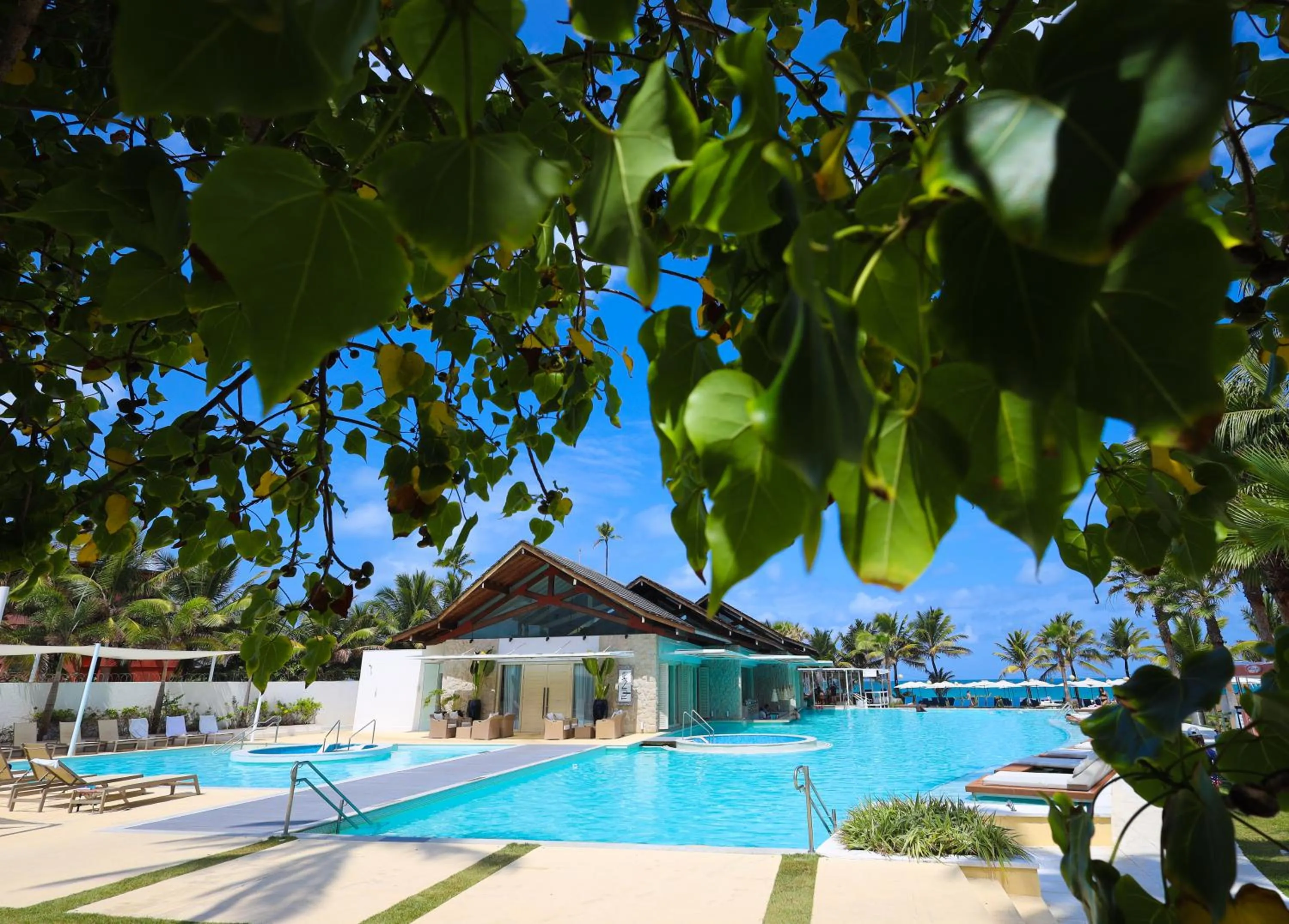 Swimming pool in The Westin Porto de Galinhas All-Inclusive