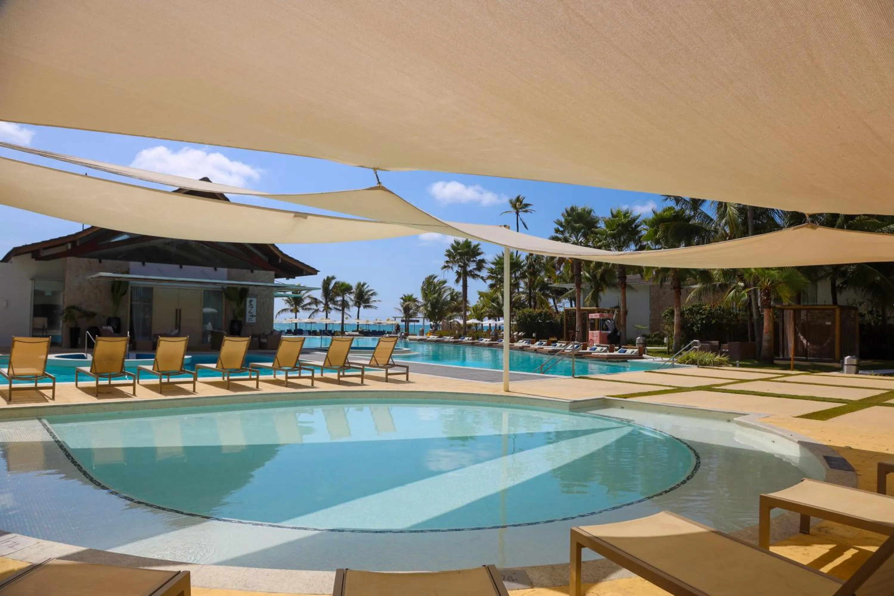 Swimming pool in The Westin Porto de Galinhas All-Inclusive