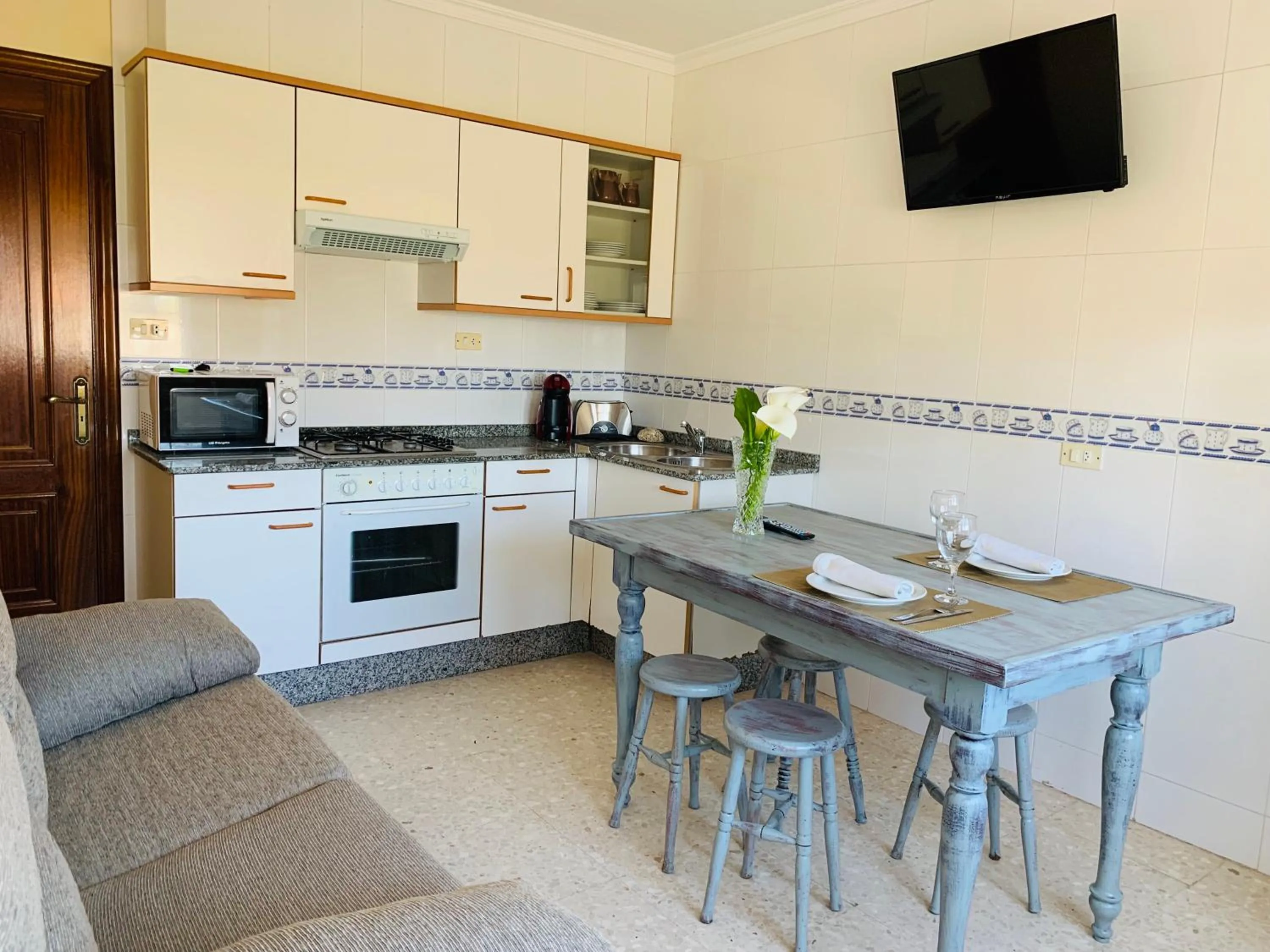 Kitchen or kitchenette in Pensión San Antón