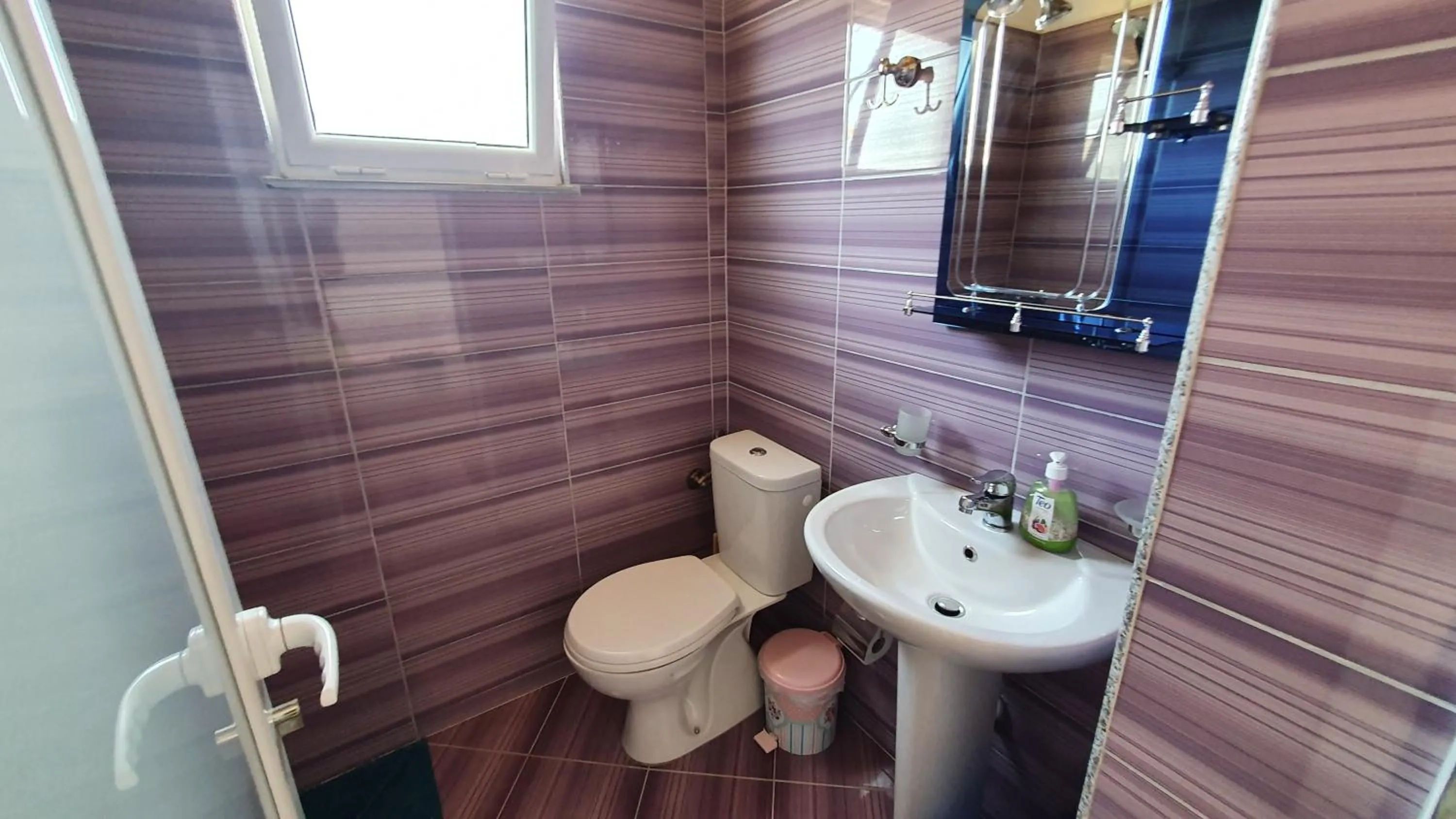 Bathroom in Villa Denis Ksamil