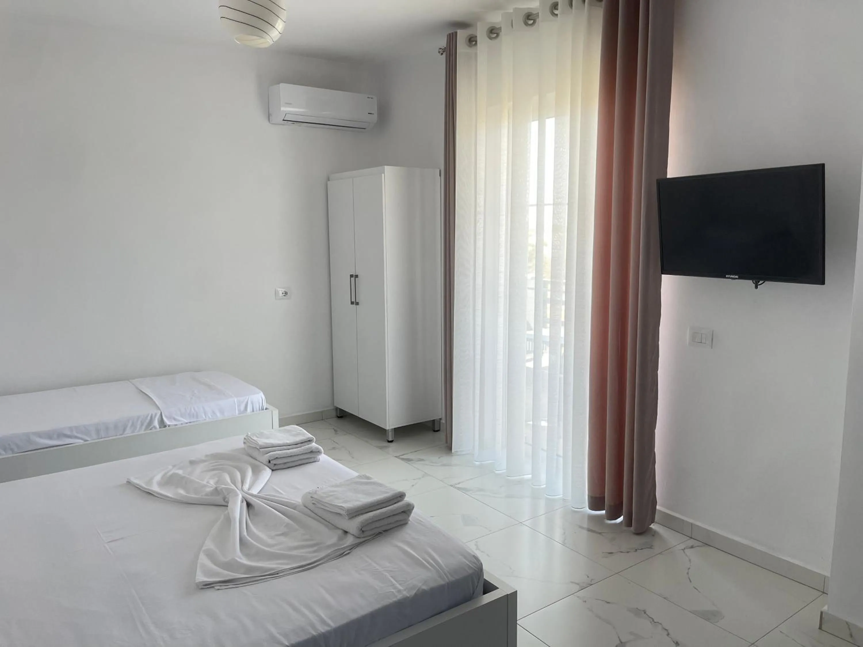 Bed in Villa Denis Ksamil