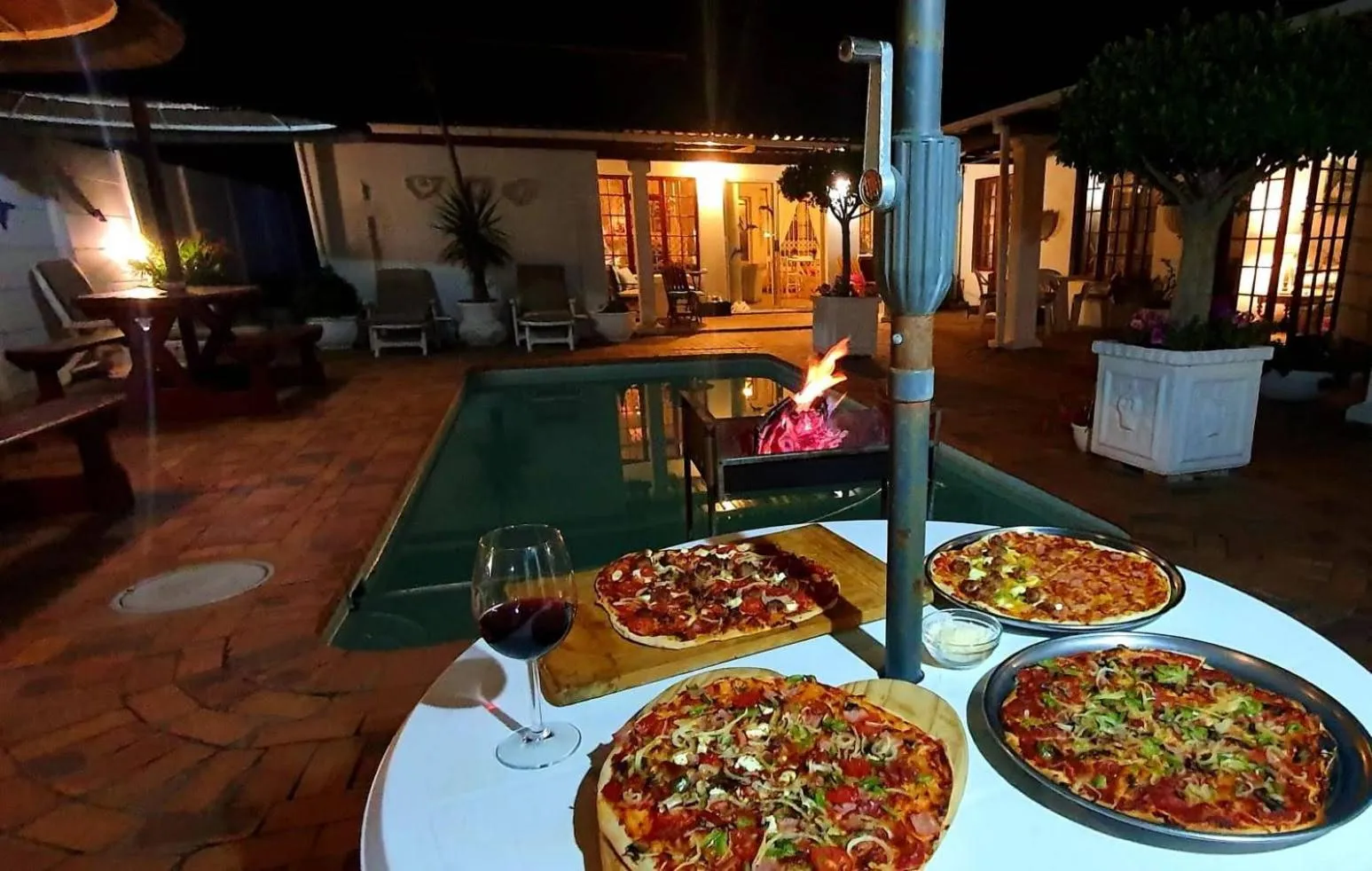 Meals in Dolphin Inn Blouberg