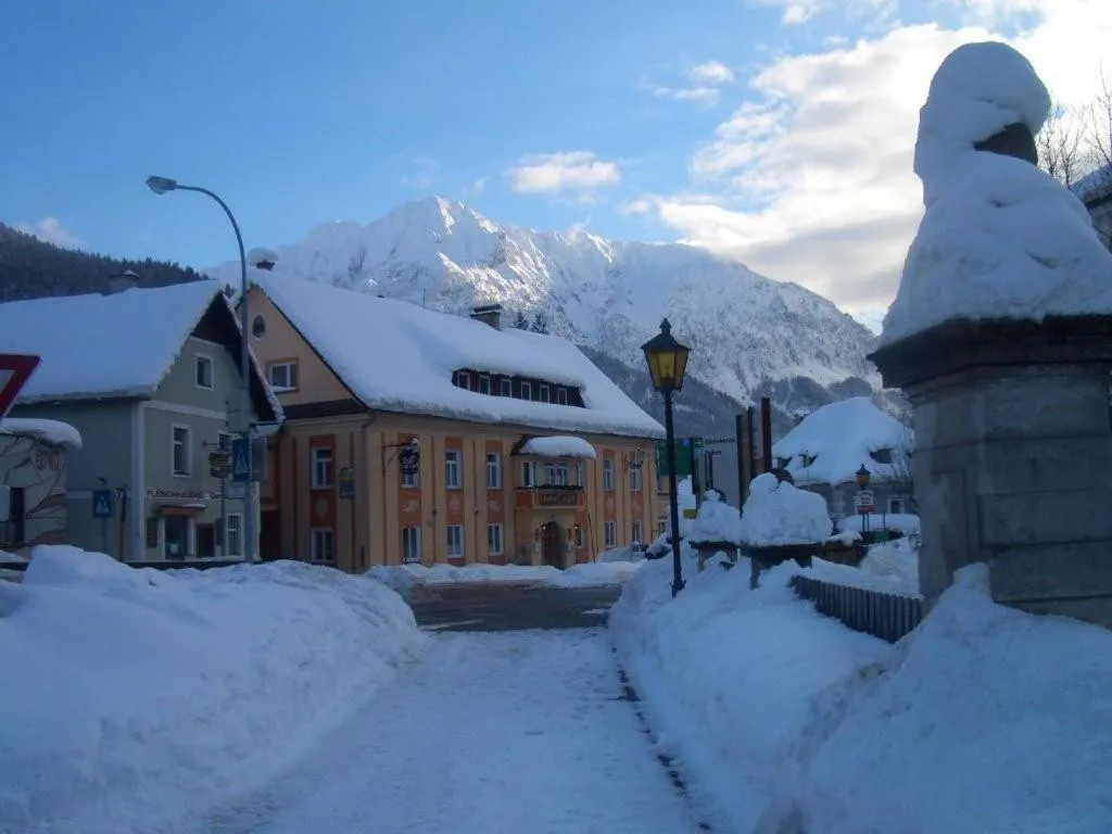 Property building in Gästehaus zur Post - Heritage Inn