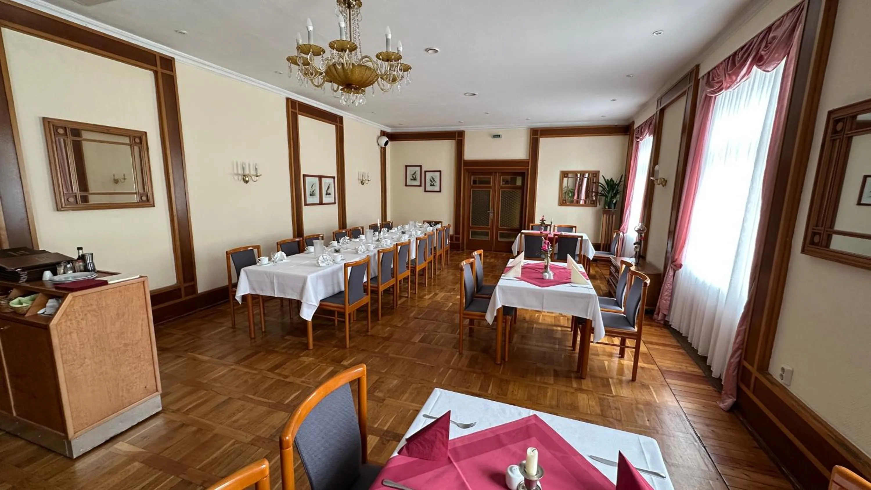 Restaurant/places to eat in Hotel "Stadt Köthen"