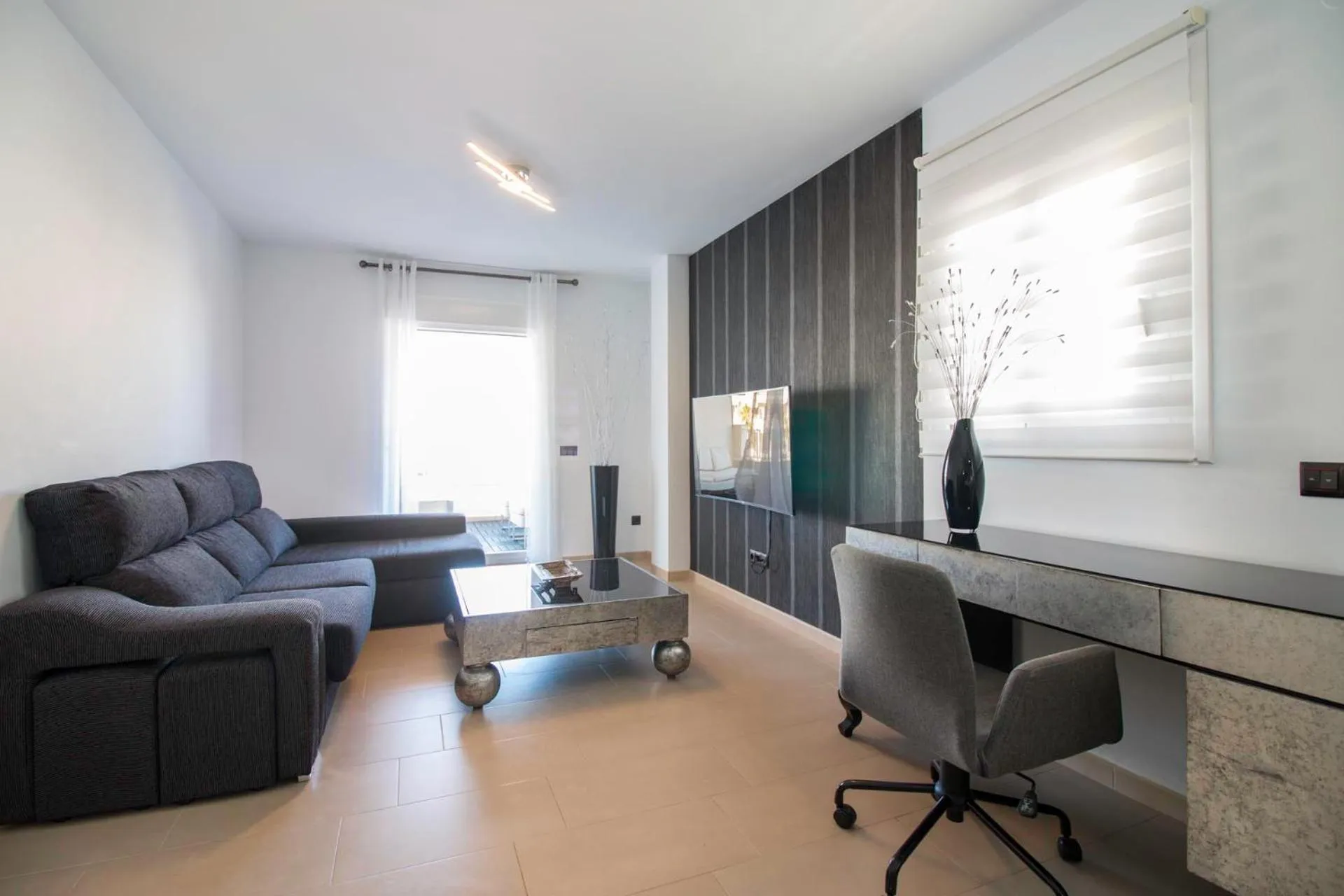 TV and multimedia in Plaza de España Boutique Apartment