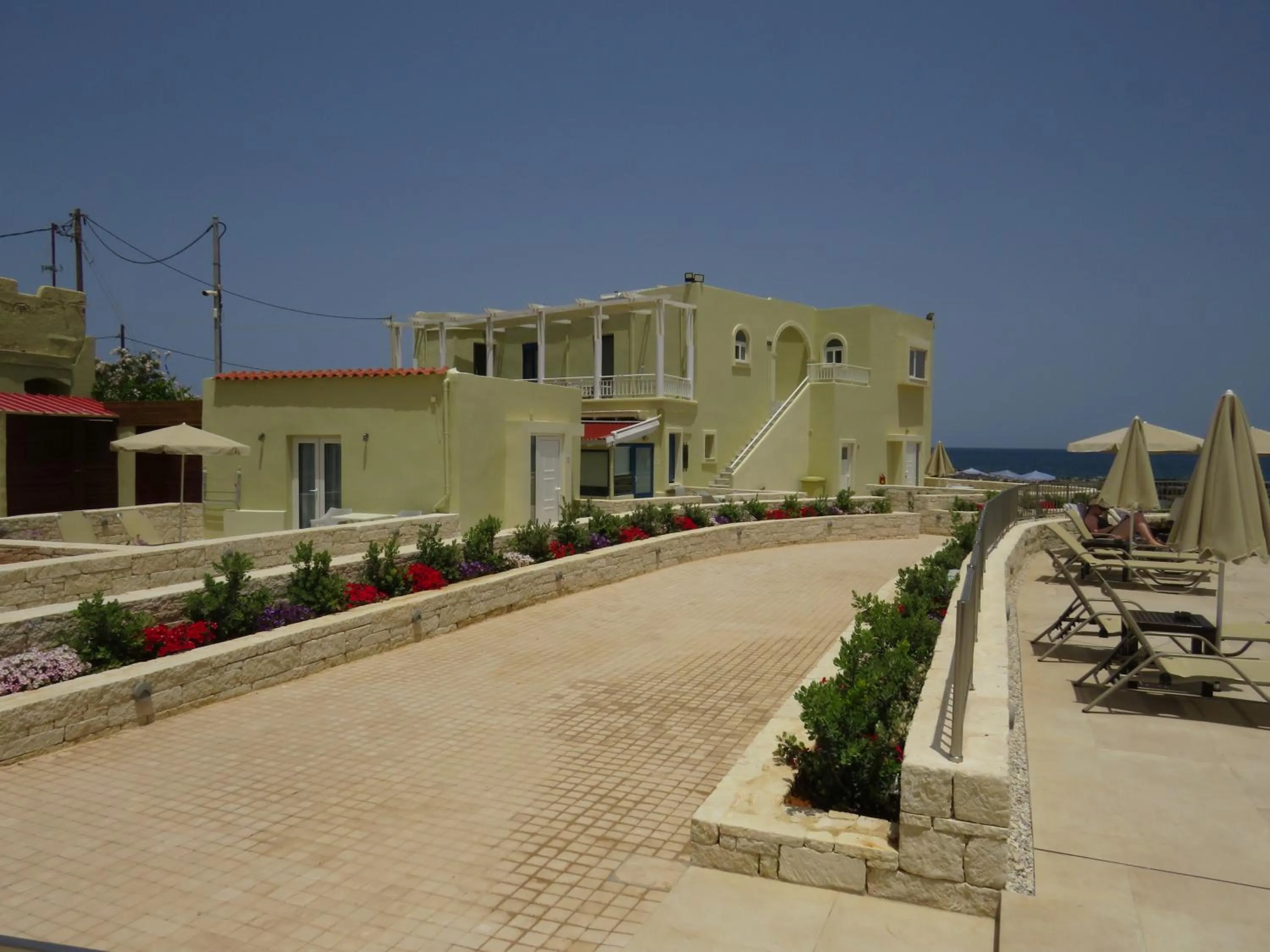 Blue Beach Villas Apartments