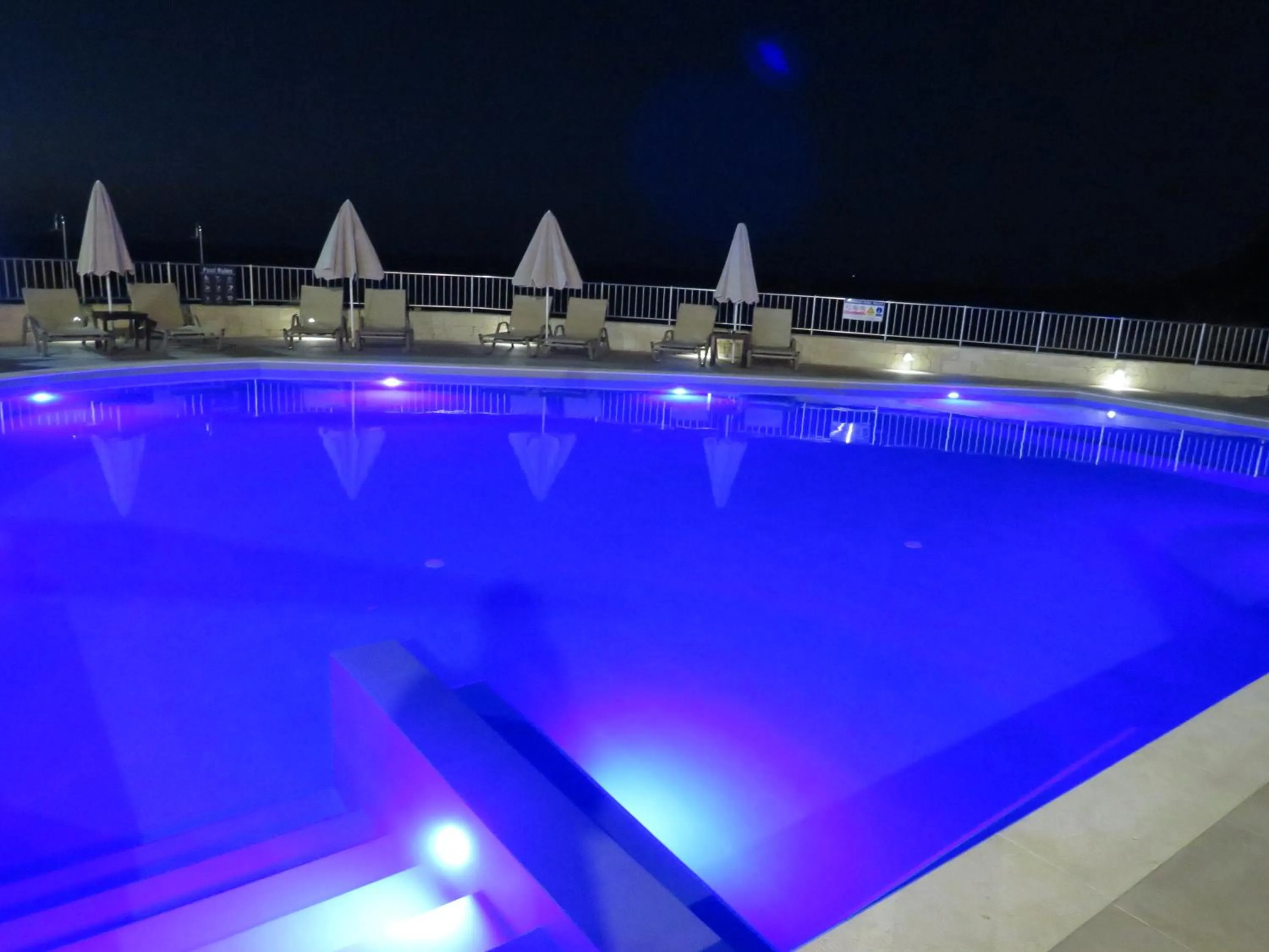 Blue Beach Villas Apartments