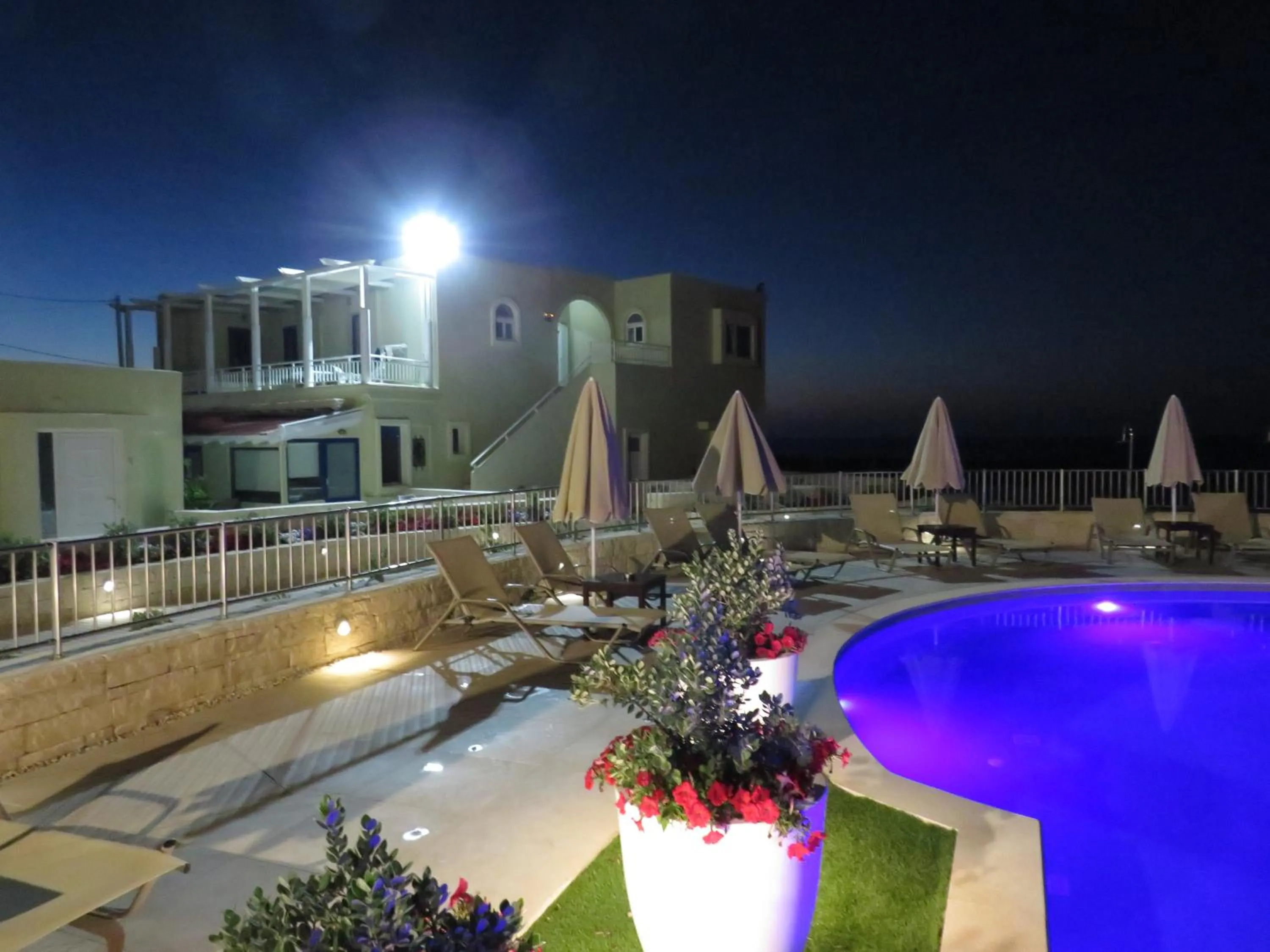 Blue Beach Villas Apartments