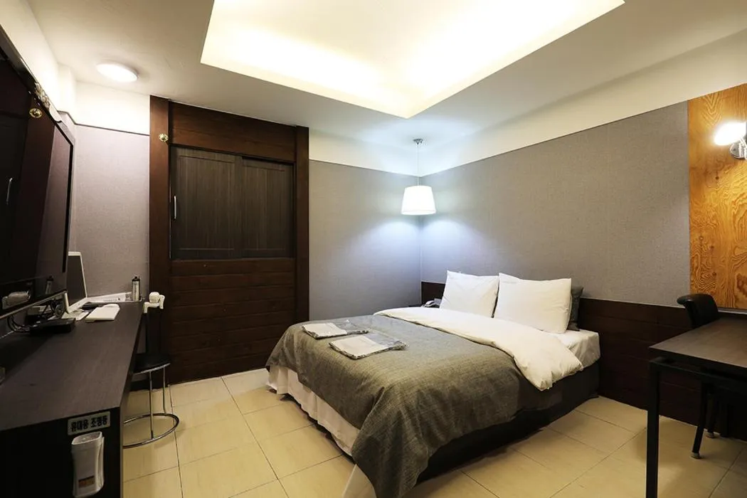 Bed in boutique hotel k Dongdaemun