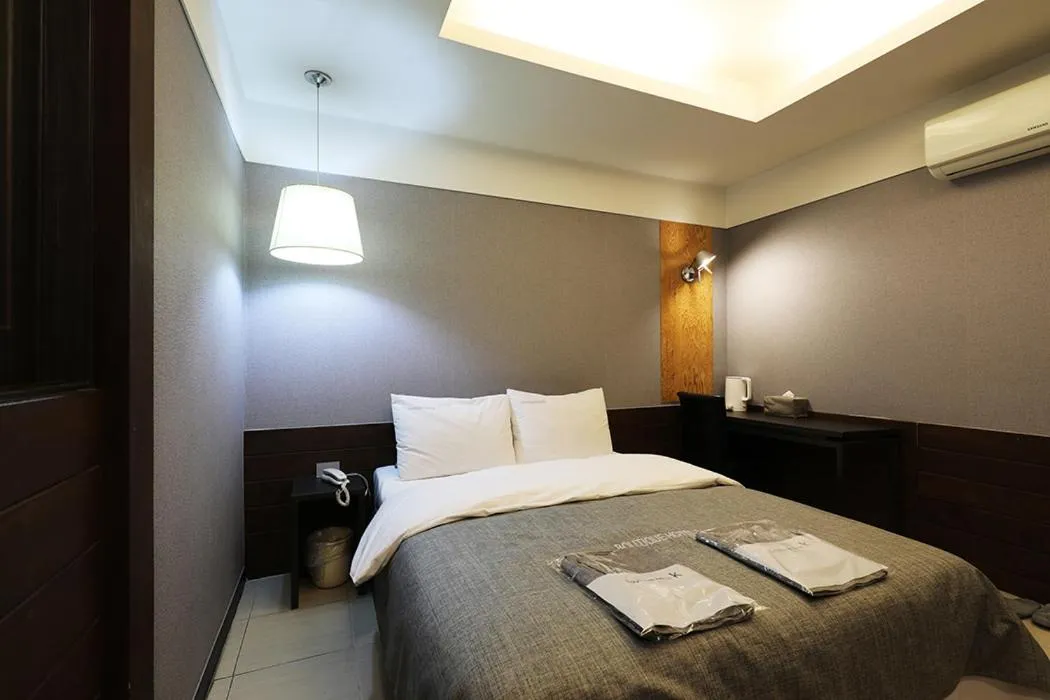 Bed in boutique hotel k Dongdaemun