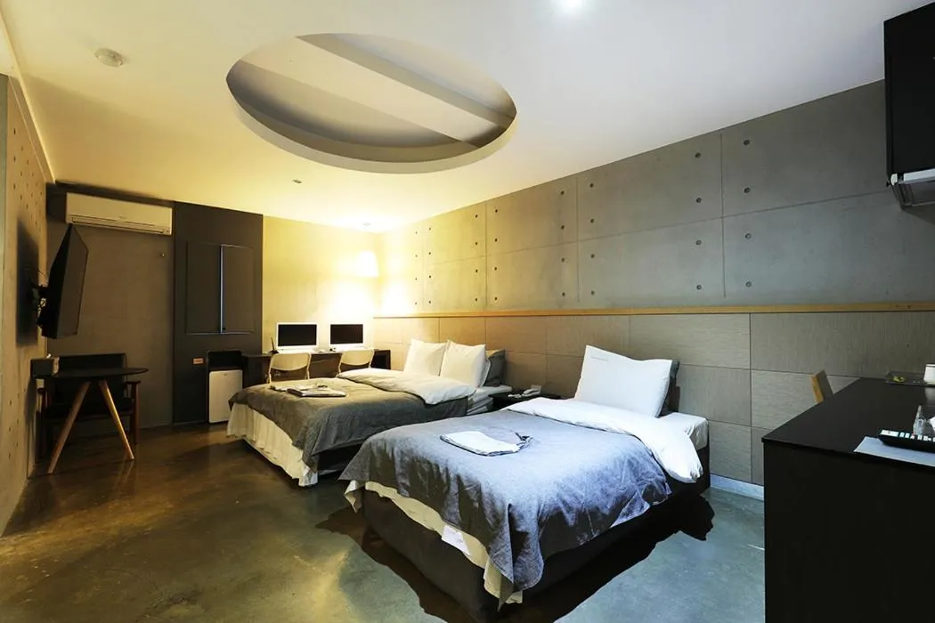 Bed in boutique hotel k Dongdaemun