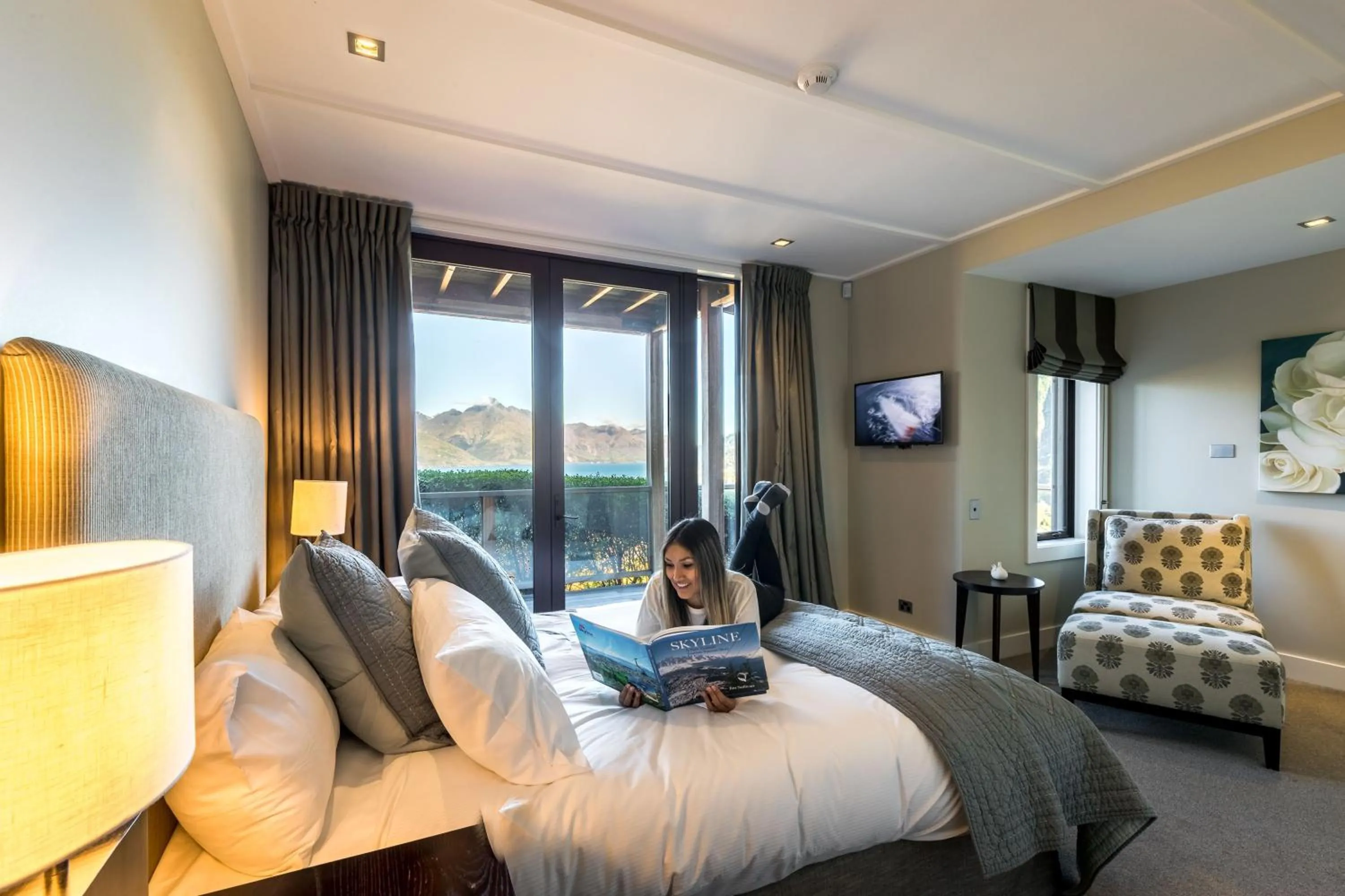 Bed in Commonage Villas by Staysouth