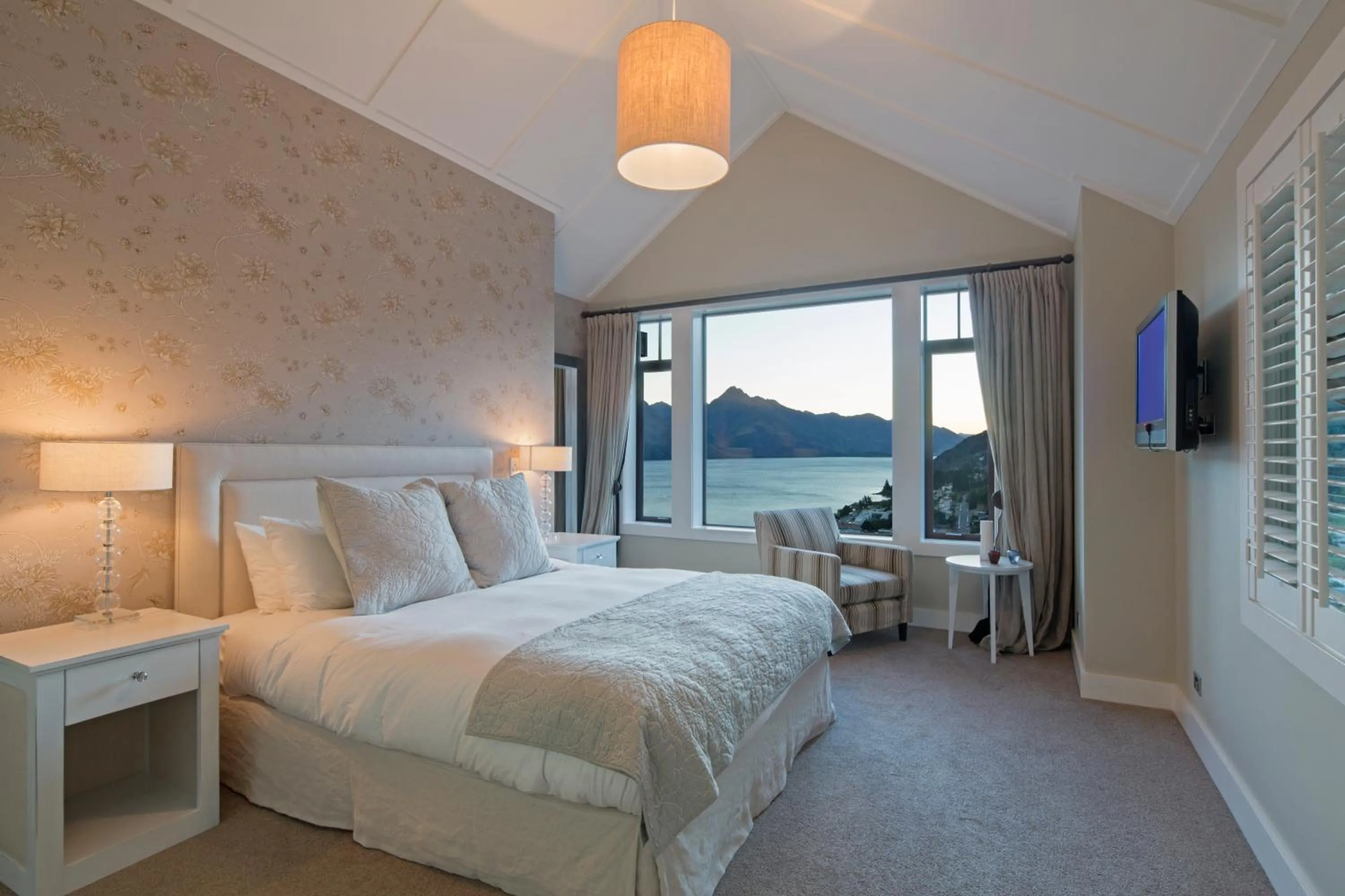 Bedroom, Bed in Commonage Villas by Staysouth