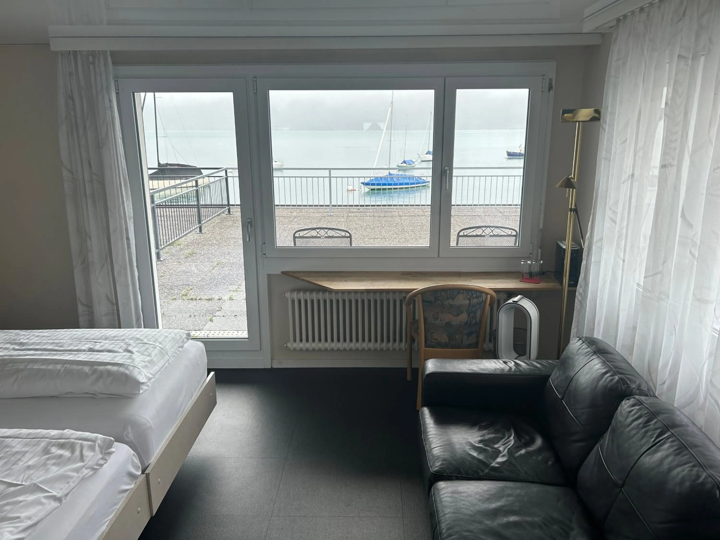 Bedroom, Bed in Strandhotel Seeblick